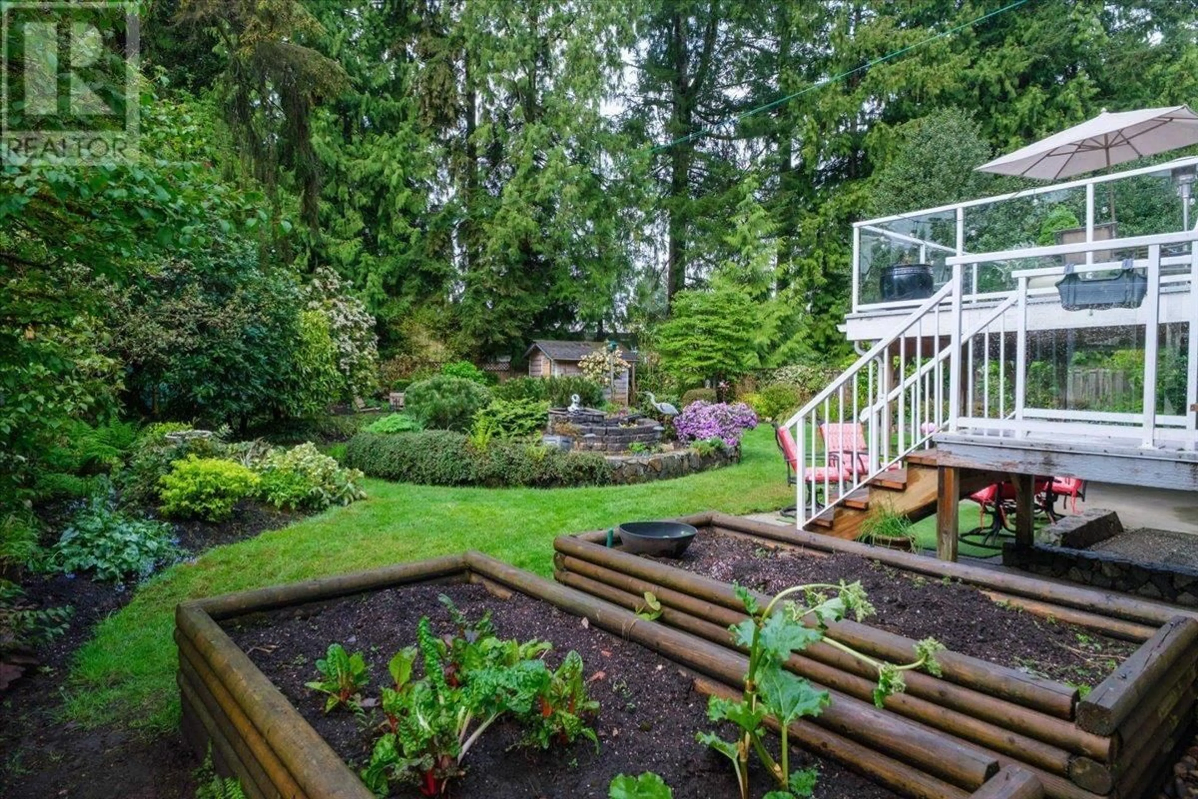Patio, street for 2235 WHITMAN AVENUE, North Vancouver British Columbia V7H2C6