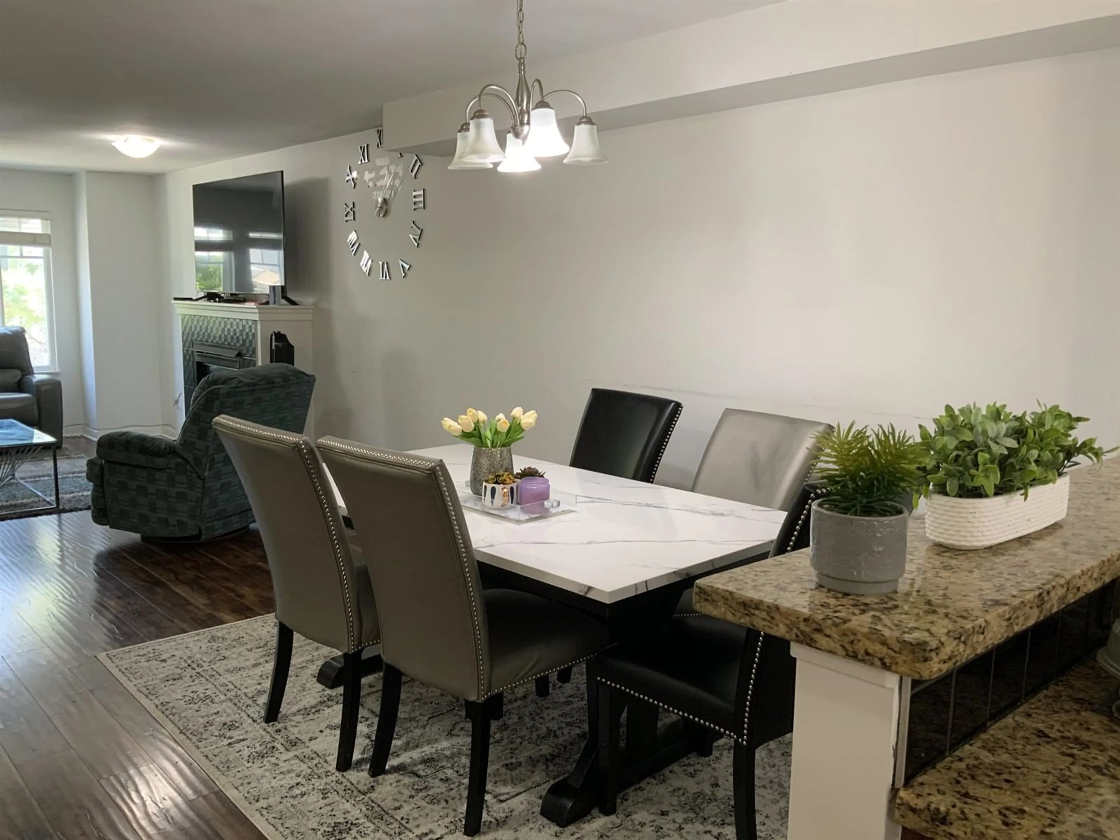 Dining room, unknown for 96 - 12711 64, Surrey British Columbia V3W1X1