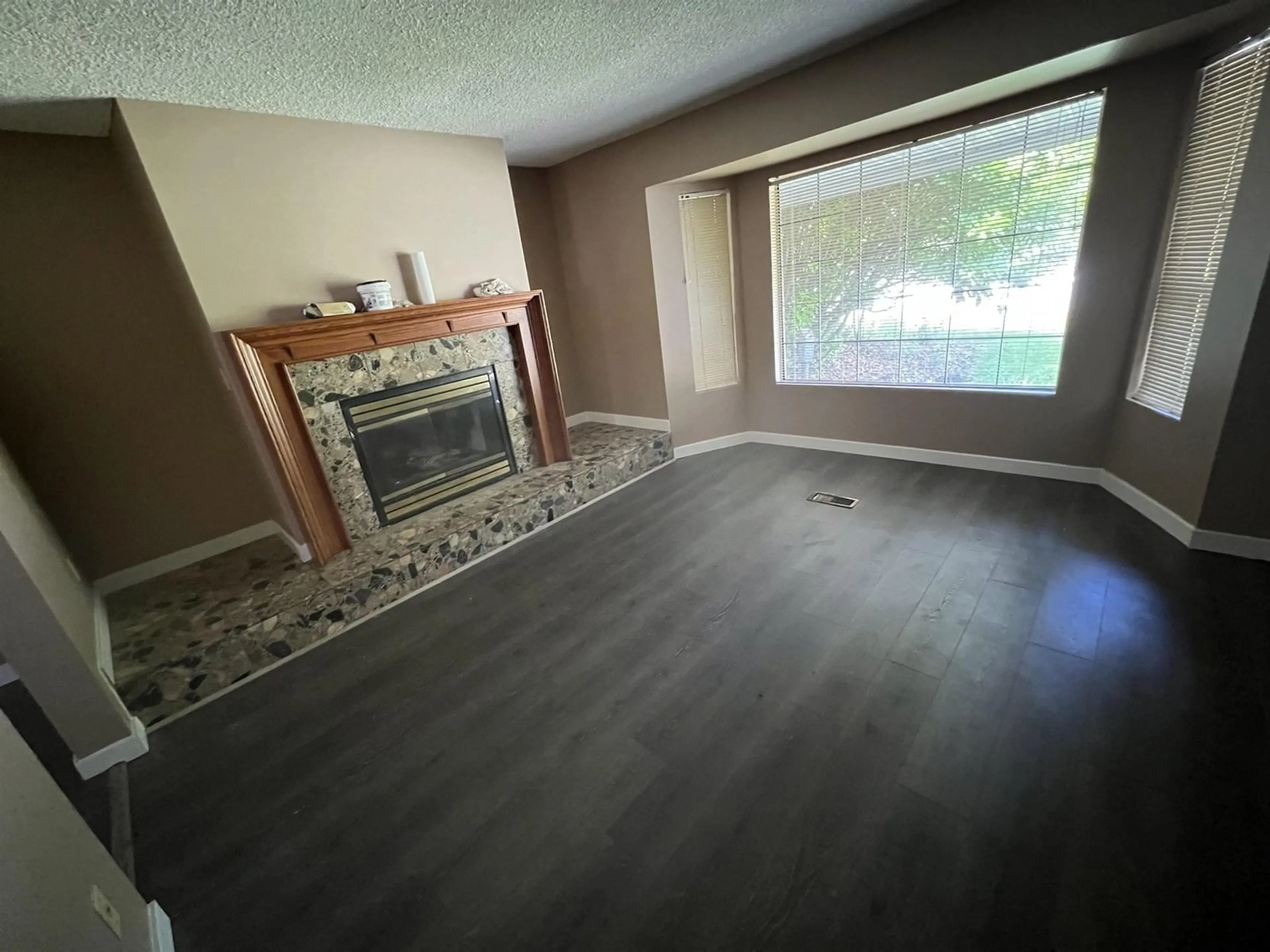 A pic of a room for 14720 60, Surrey British Columbia V3S1R7