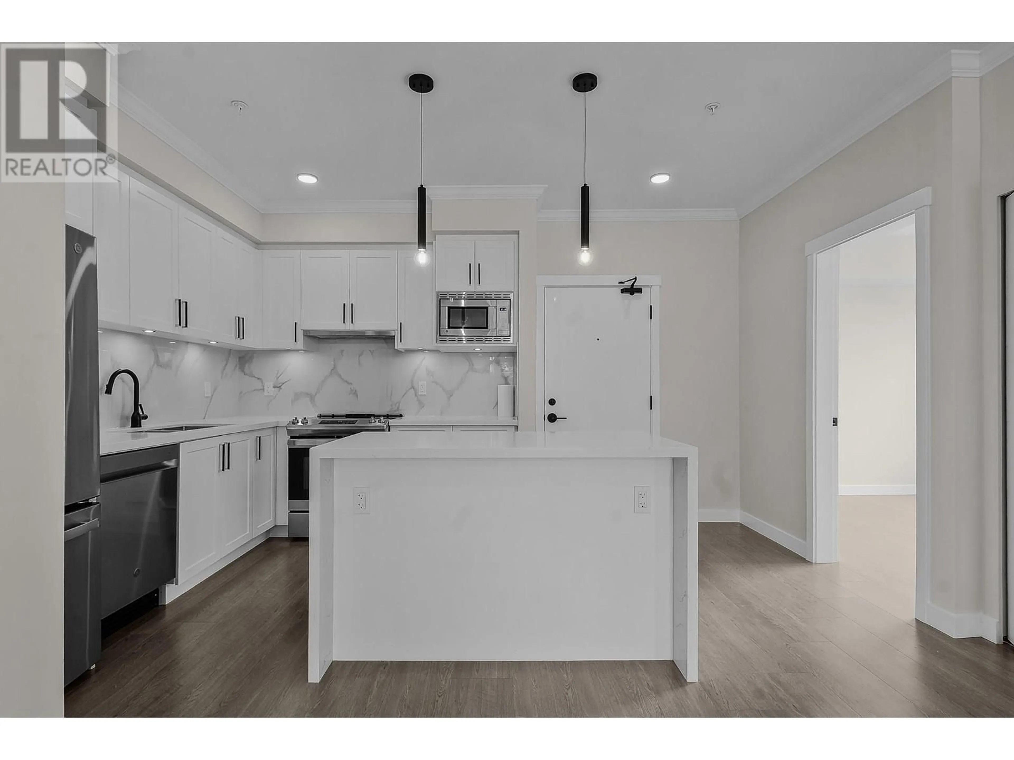 Open concept kitchen, ceramic/tile floor for 216 - 12109 223RD STREET, Maple Ridge British Columbia V2X5Y6