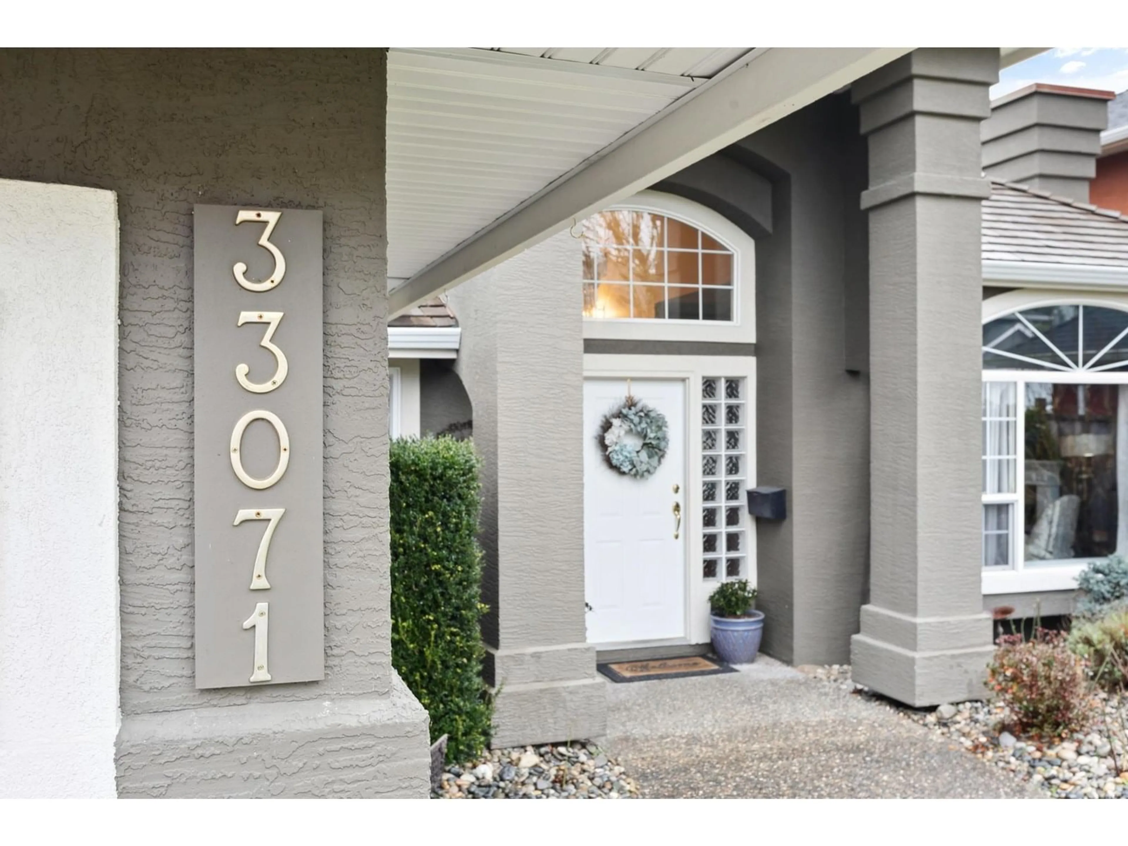 Unknown for 33071 HAWTHORNE, Mission British Columbia V2V6Z1