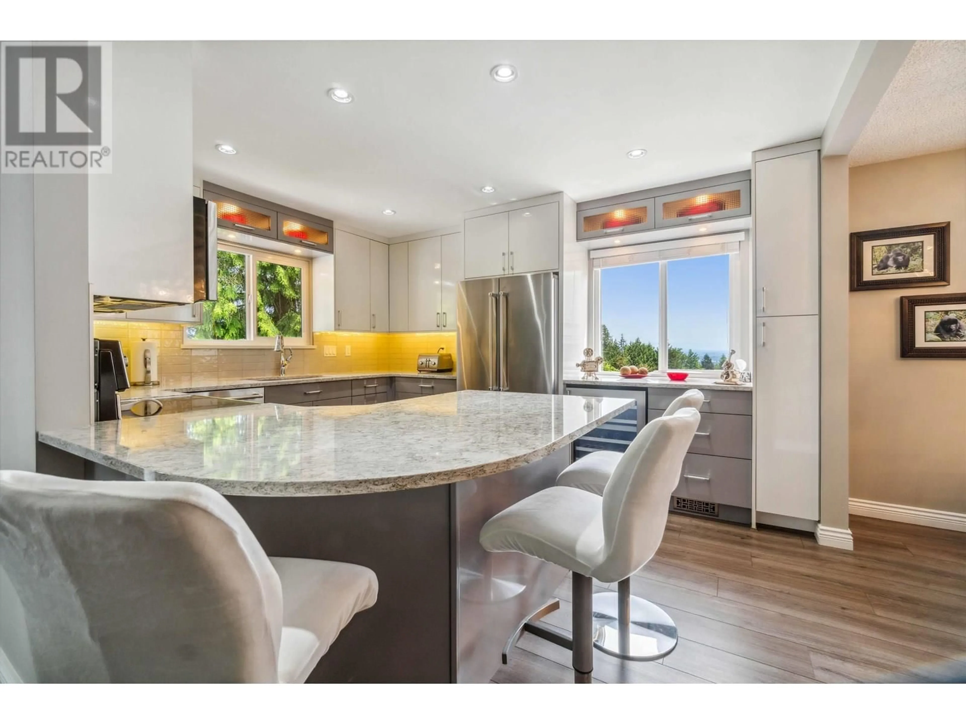 Open concept kitchen, unknown for 2761 PILOT DRIVE, Coquitlam British Columbia V3C3T6