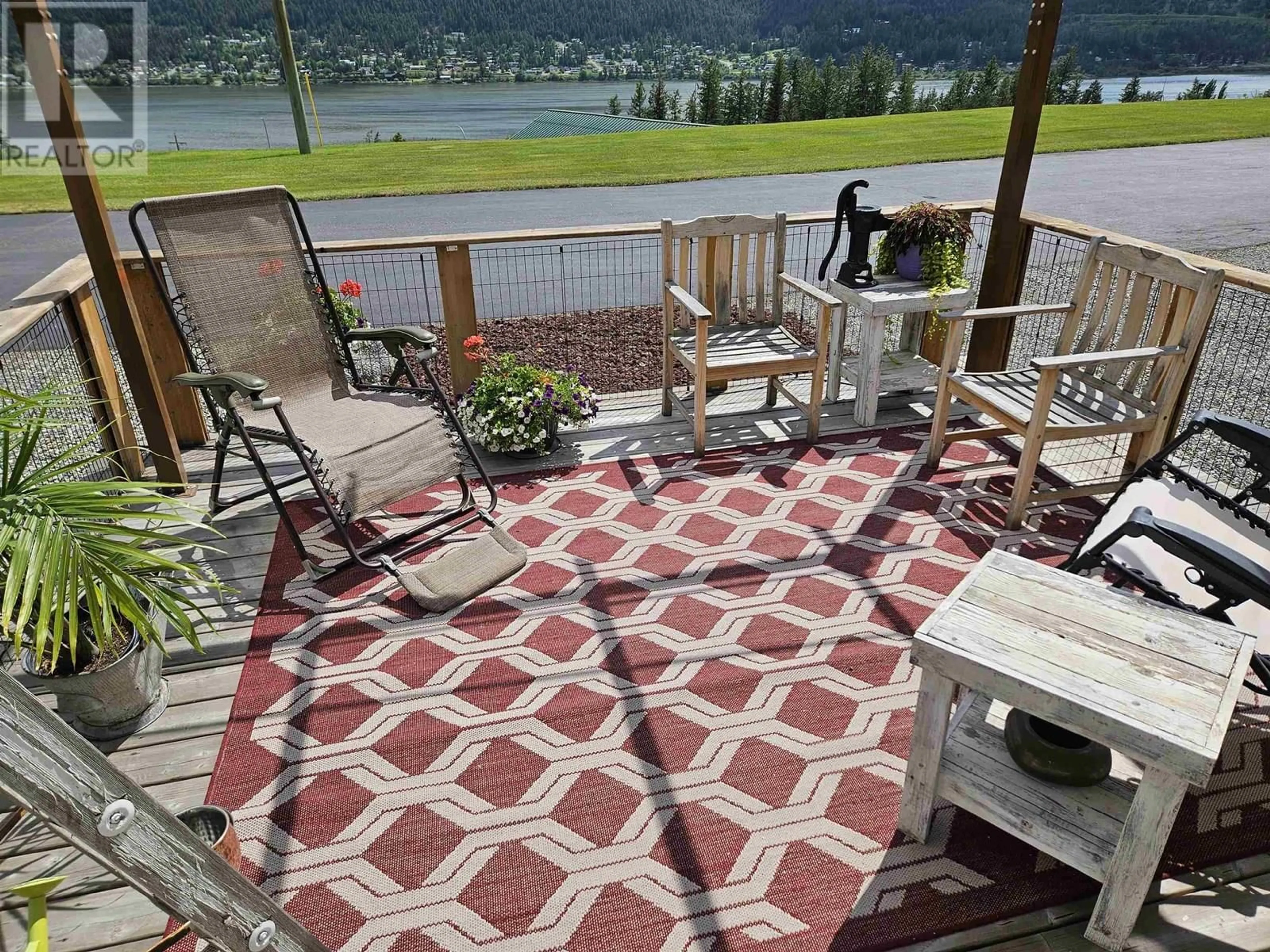 Patio, water/lake/river/ocean view for 69 - 1700 BROADWAY STREET, Williams Lake British Columbia V2G2W5