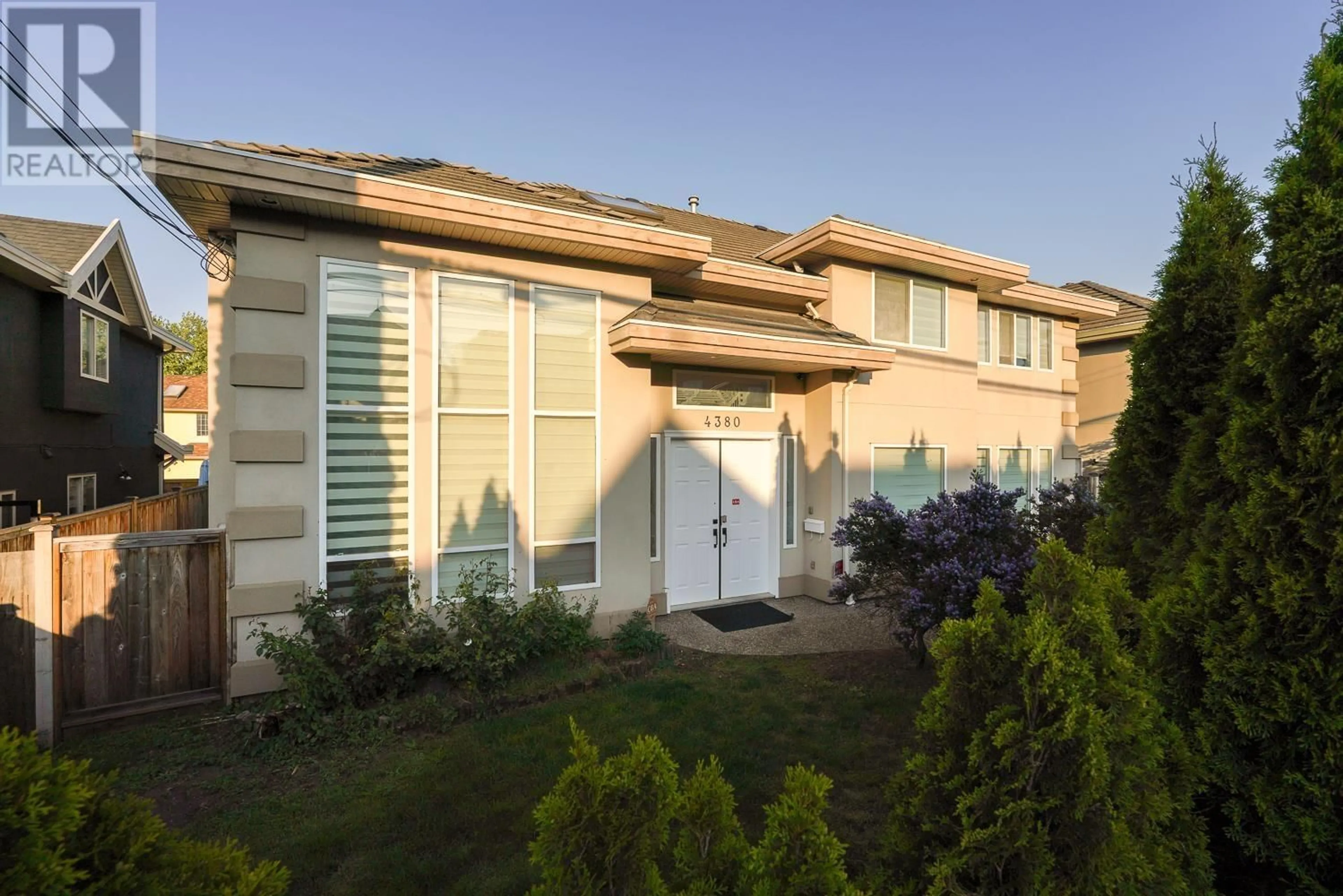 Home with vinyl exterior material, street for 4380 NO. 4 ROAD, Richmond British Columbia V6X2M3
