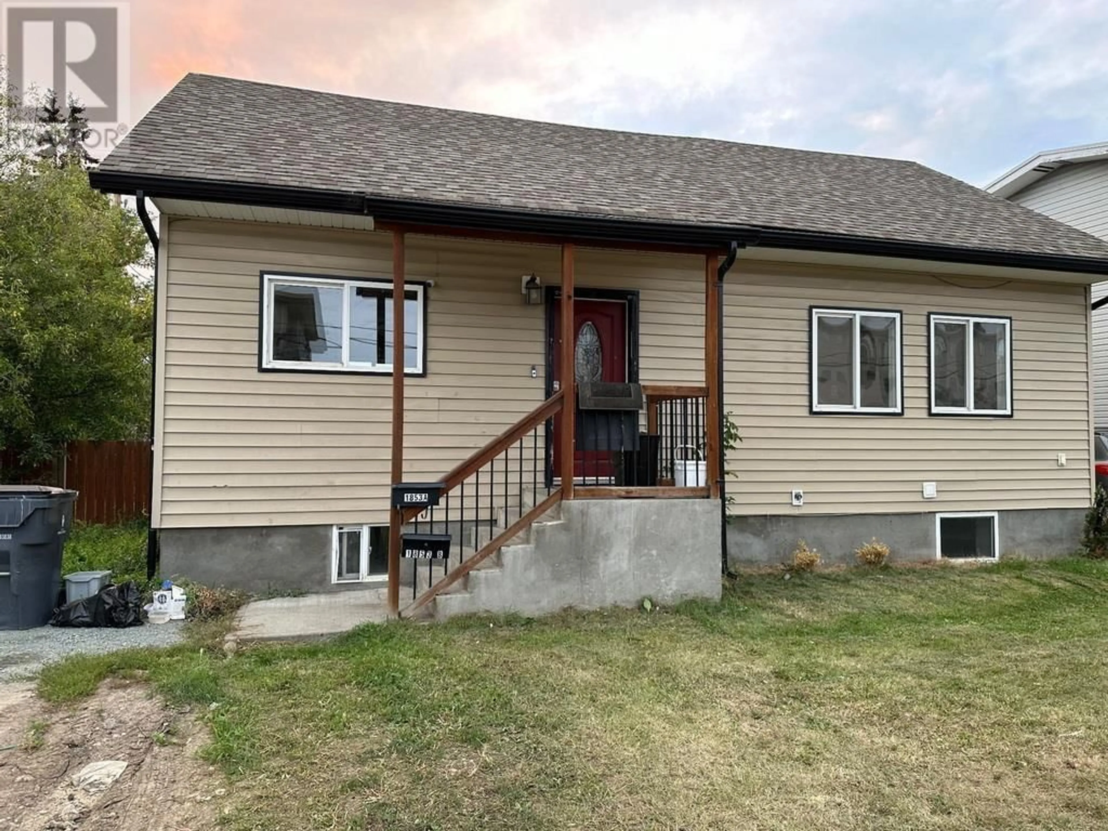 Home with vinyl exterior material, building for 1853 SPRUCE STREET, Prince George British Columbia V2L2R5