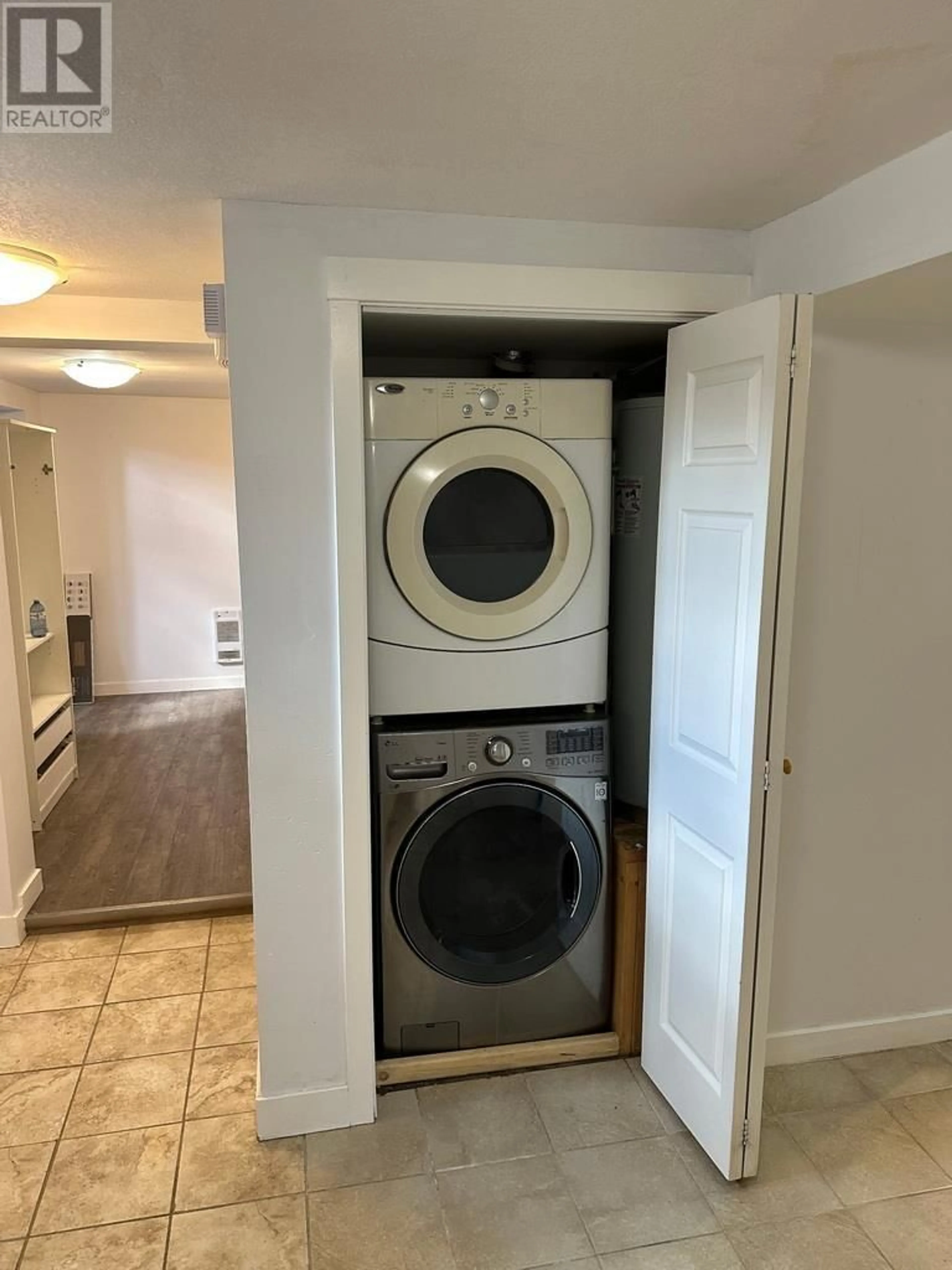 Laundry room for 1853 SPRUCE STREET, Prince George British Columbia V2L2R5