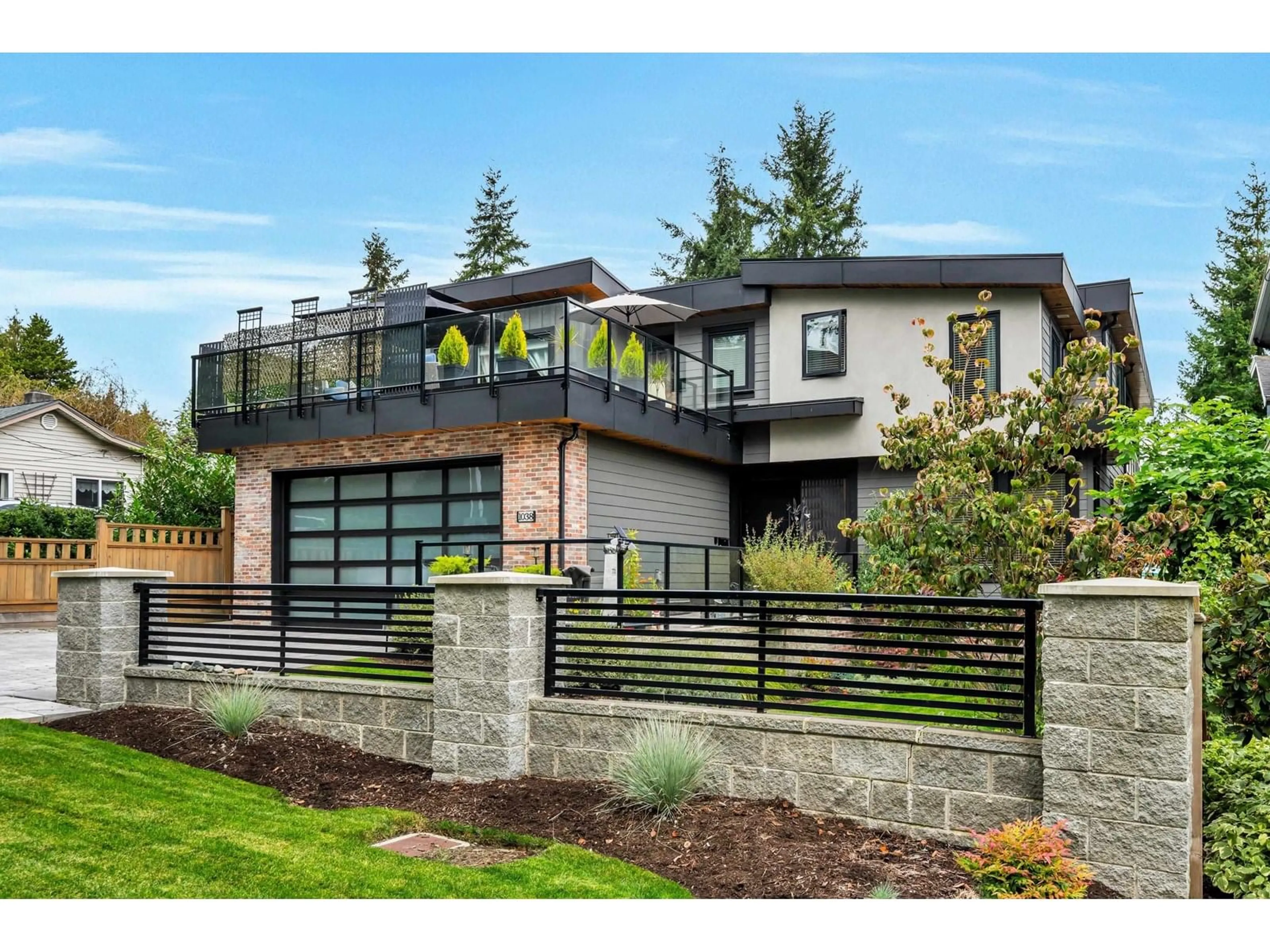 Home with brick exterior material, street for 1038 STEVENS, White Rock British Columbia V4B4X7