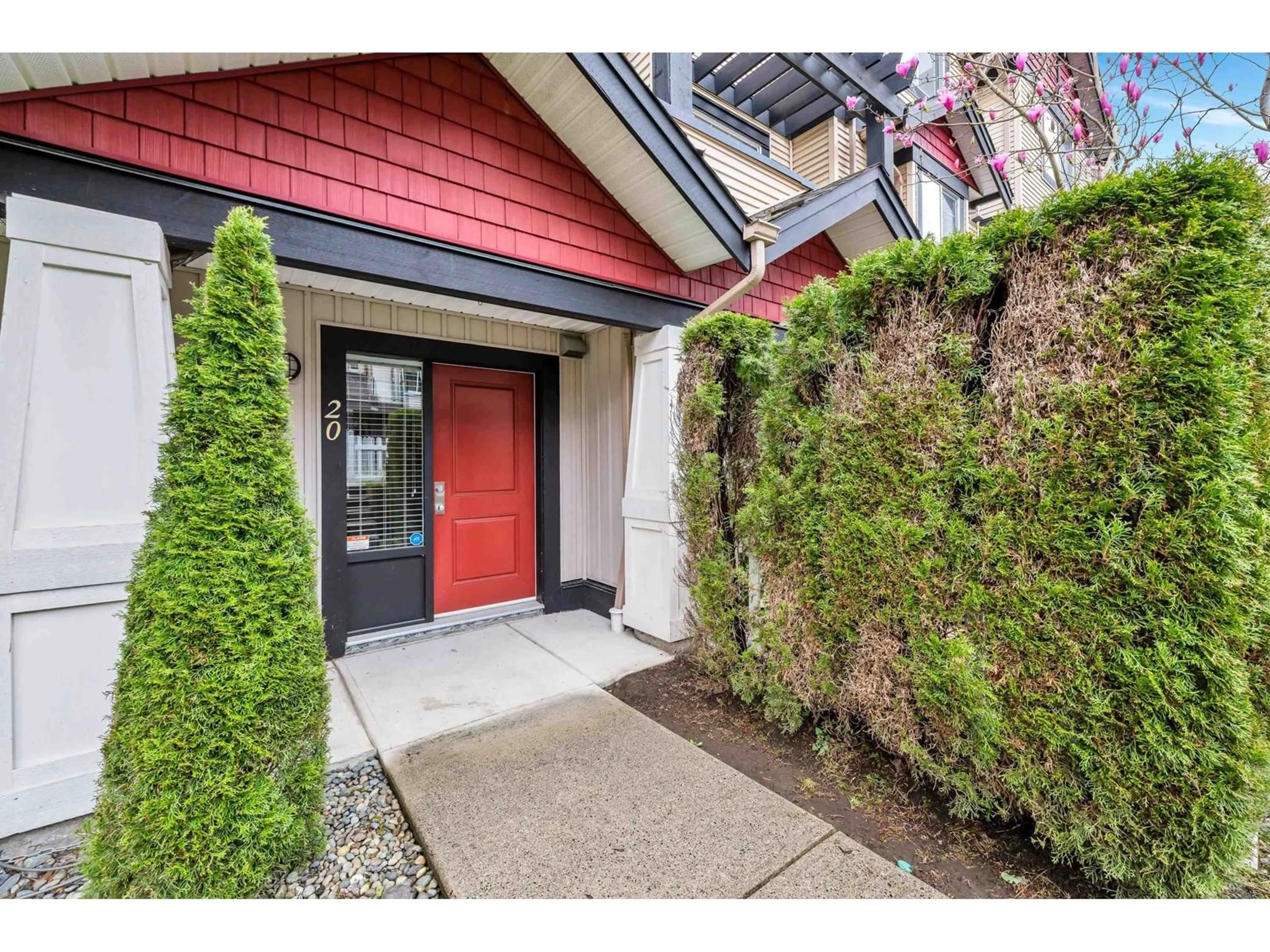 Indoor entryway for 20 - 7168 179, Surrey British Columbia V3S8C5