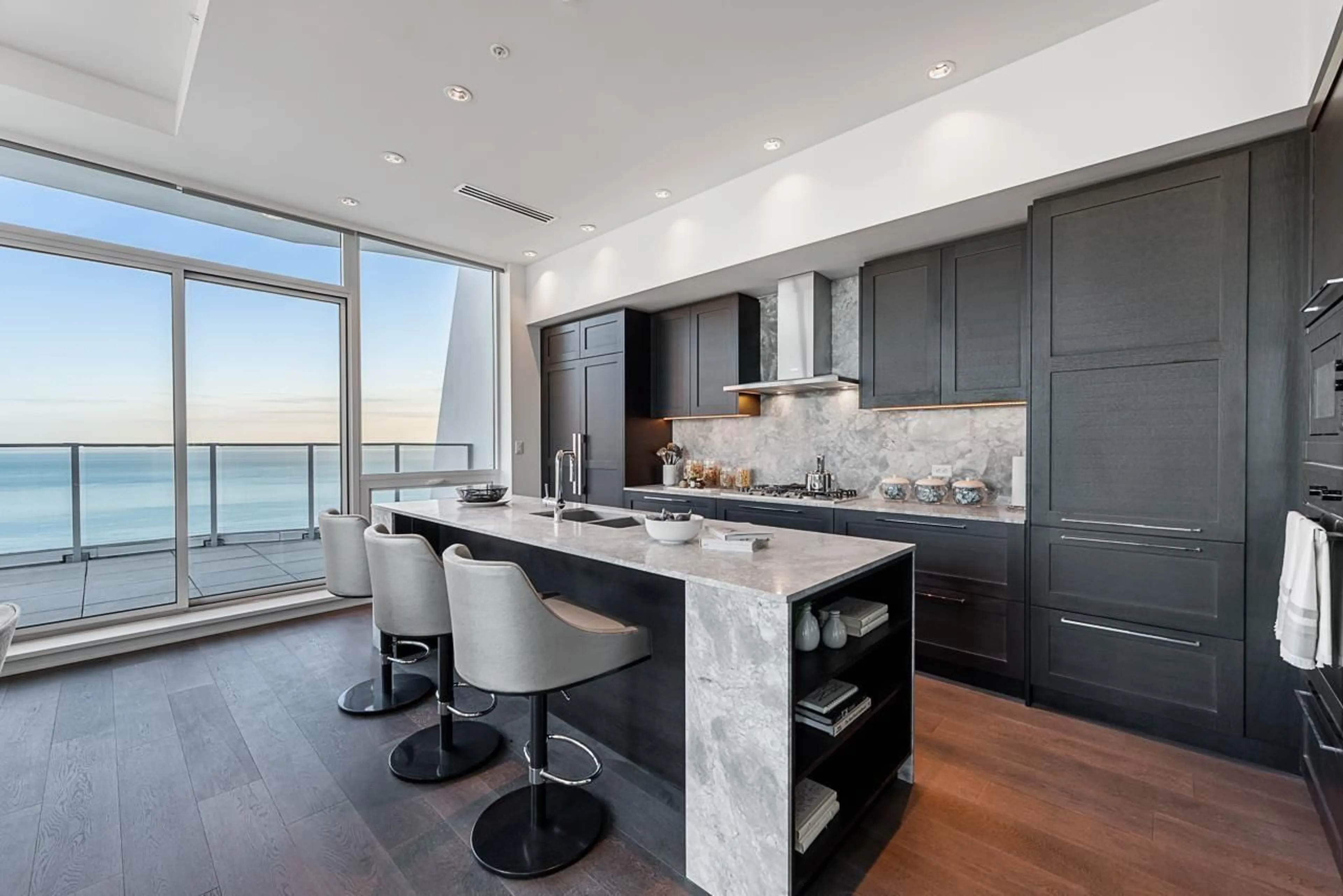 Contemporary kitchen, ceramic/tile floor for PH 2 - 1501 FOSTER, White Rock British Columbia V4B0C3
