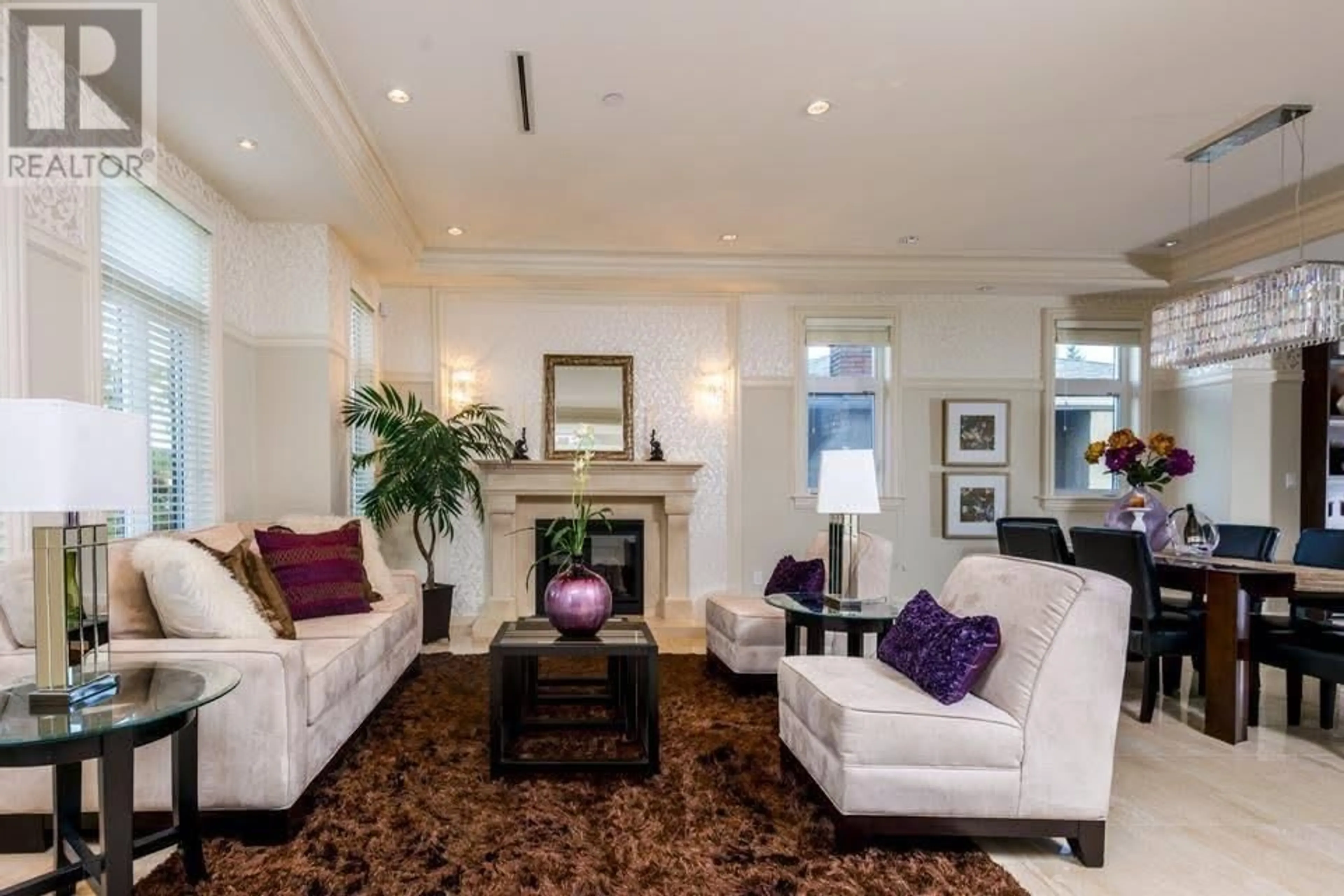 Living room with furniture, carpet floor for 4435 HAGGART STREET, Vancouver British Columbia V6L2H4
