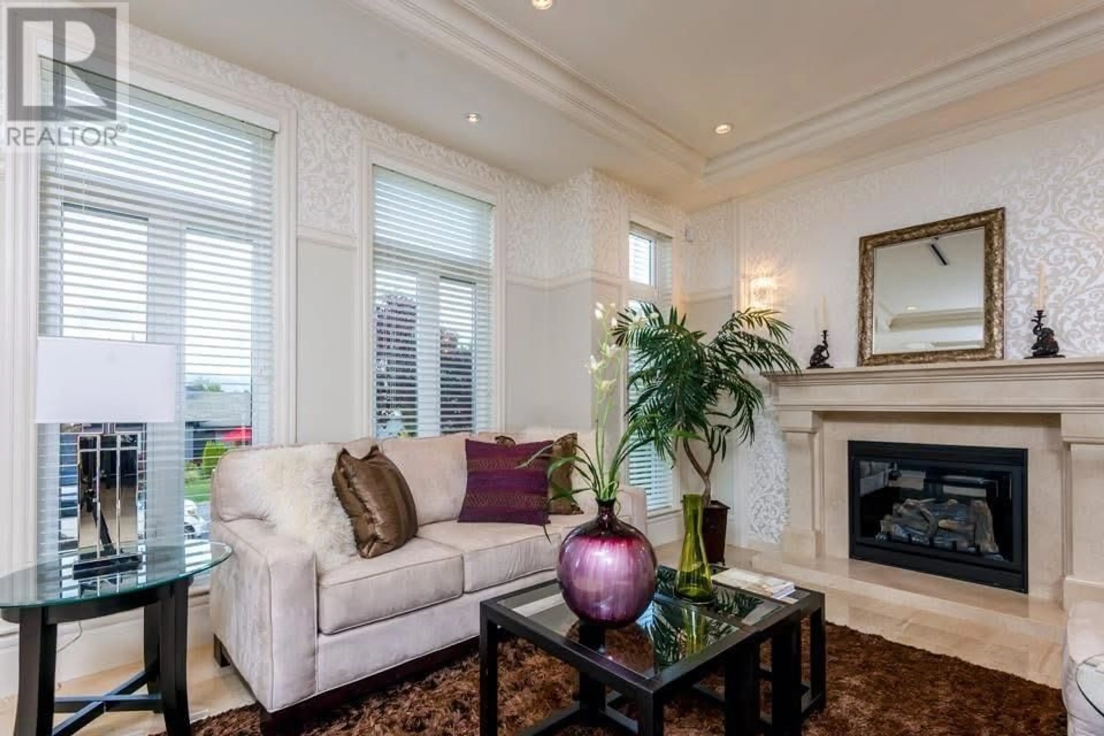 Living room with furniture, unknown for 4435 HAGGART STREET, Vancouver British Columbia V6L2H4