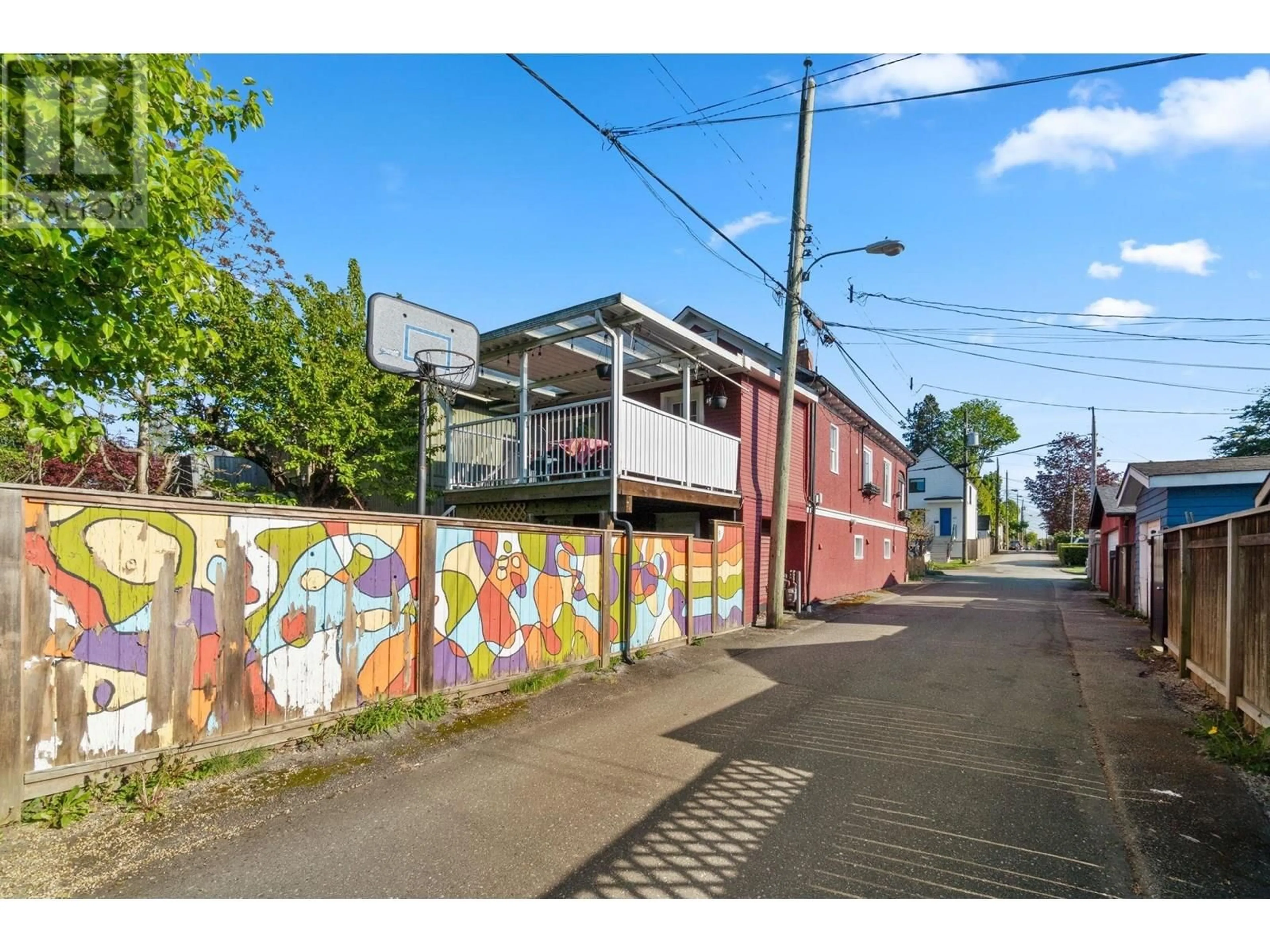 Unknown for 19 26TH AVENUE, Vancouver British Columbia V5V2G6