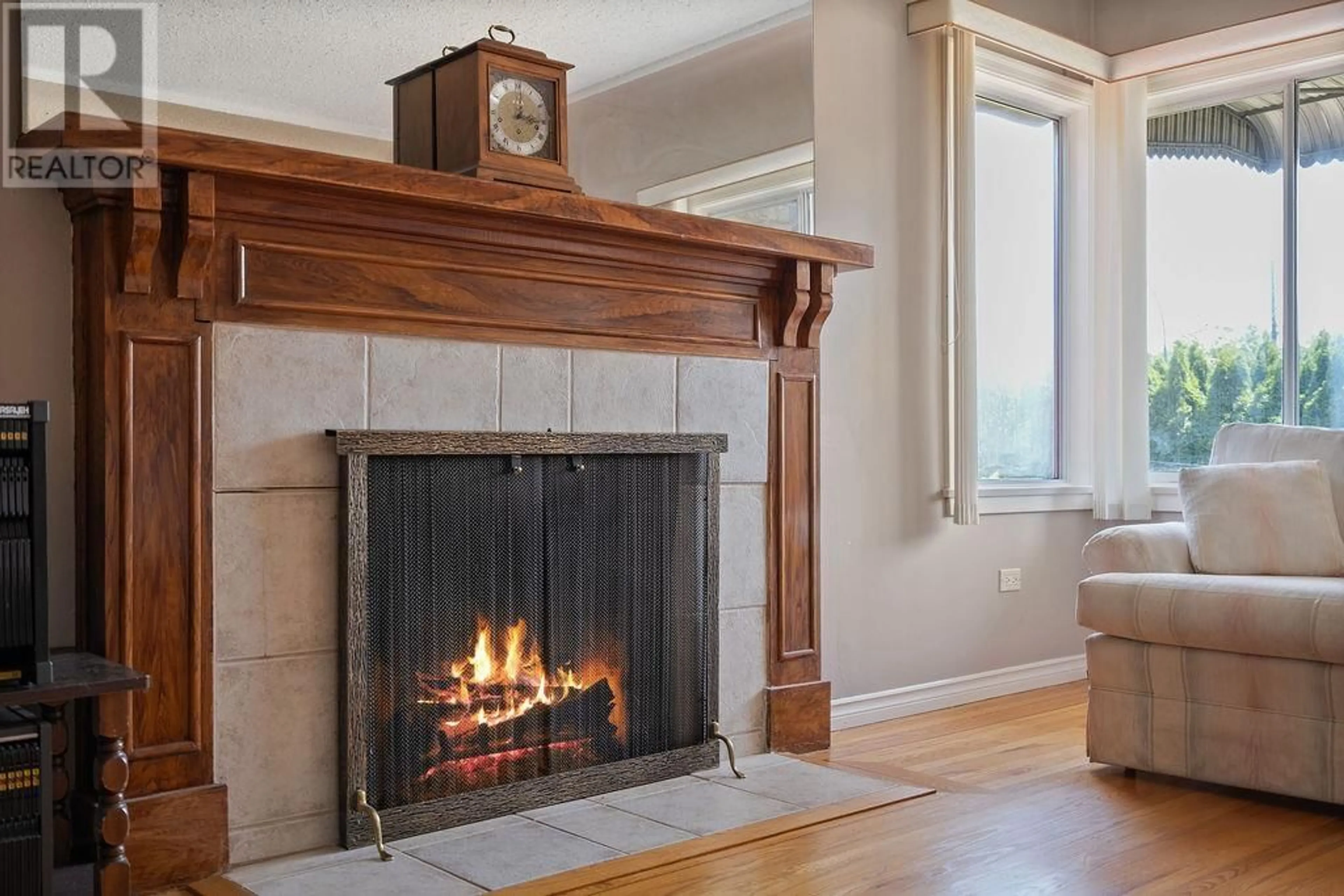 Unknown for 2869 MCGILL STREET, Vancouver British Columbia V5K1H7
