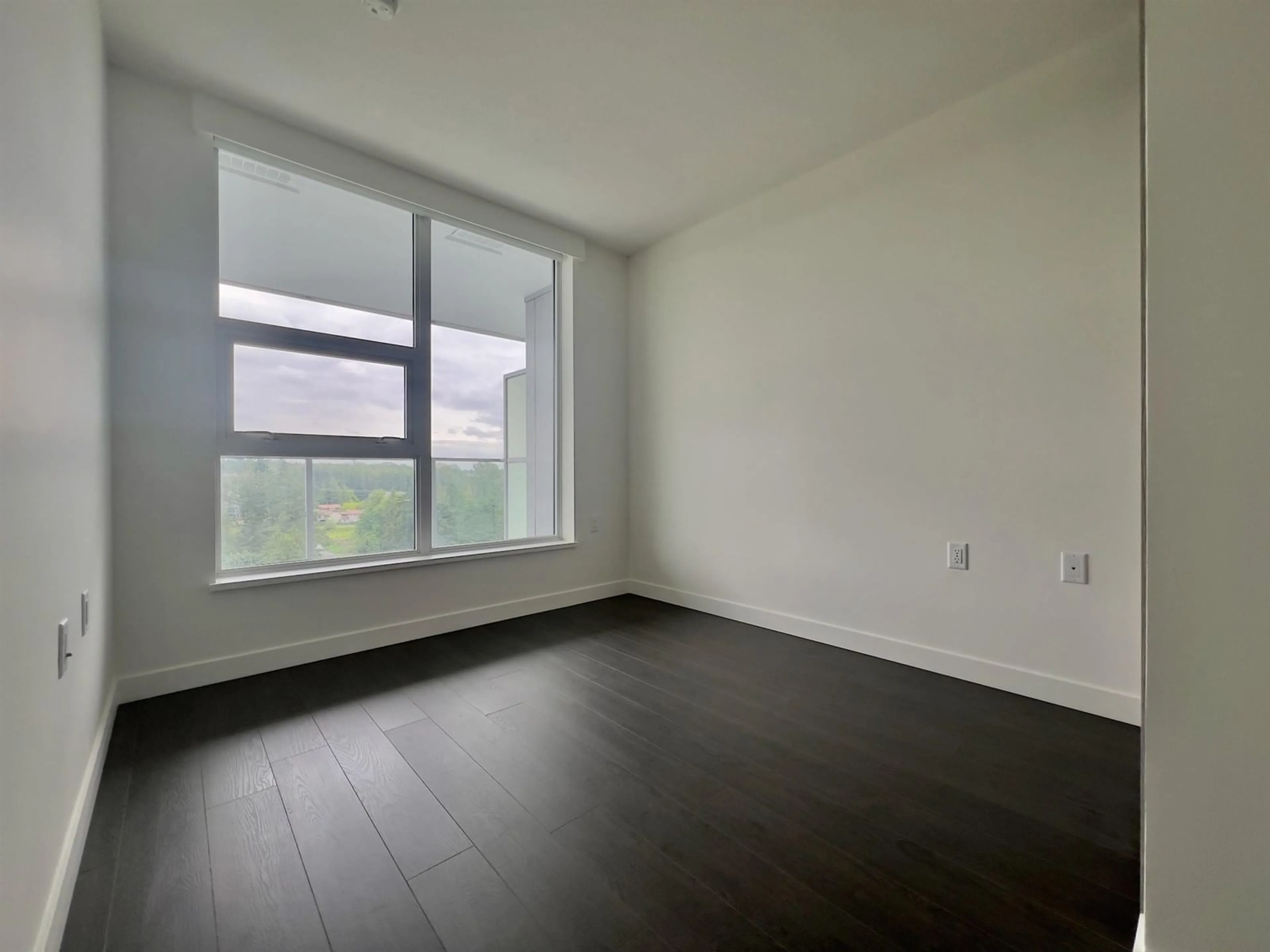 A pic of a room for 1603 - 13778 100, Surrey British Columbia V3T0V2