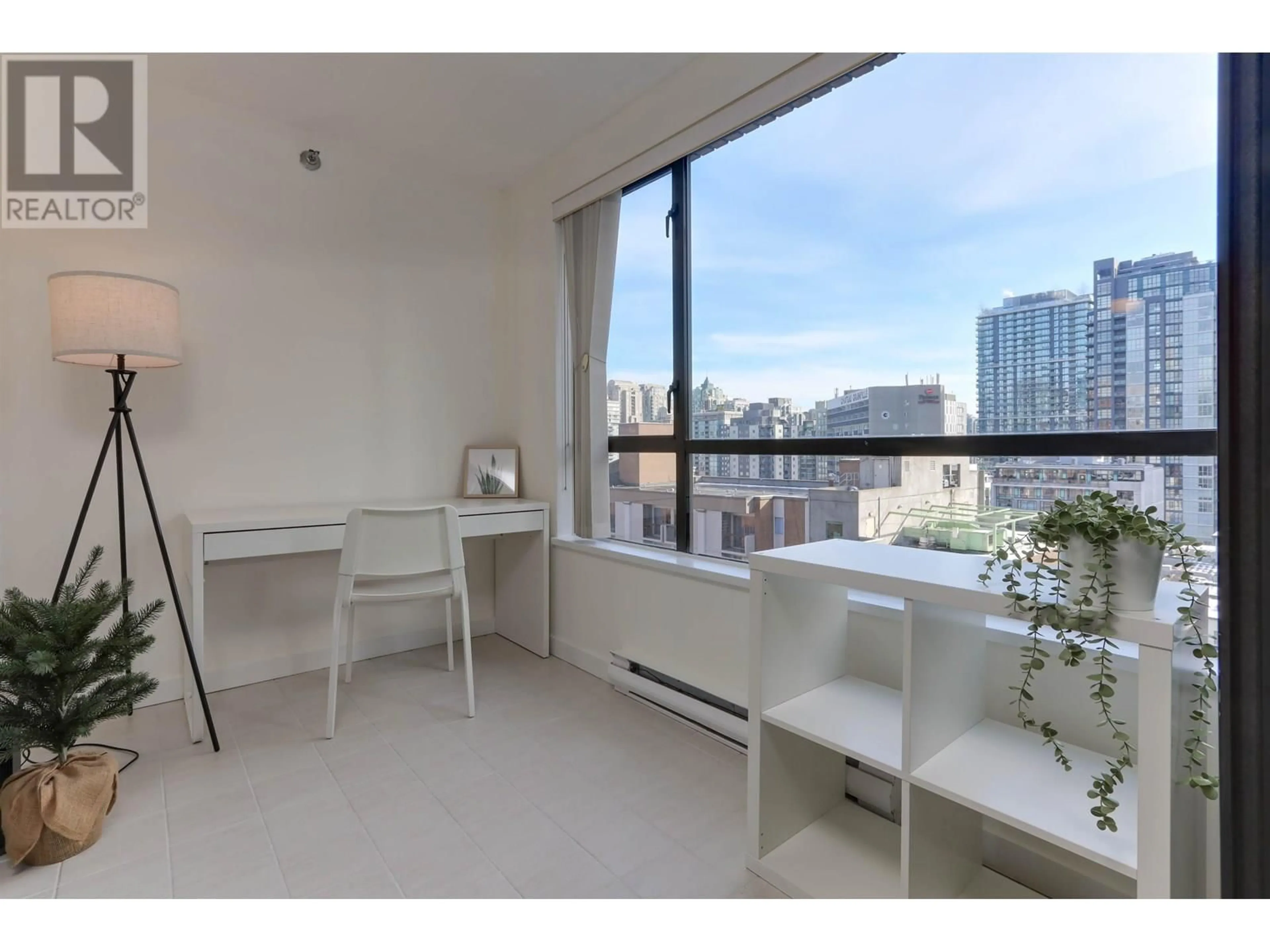 A pic of a room for 1105 - 1189 HOWE STREET, Vancouver British Columbia V6Z2X4