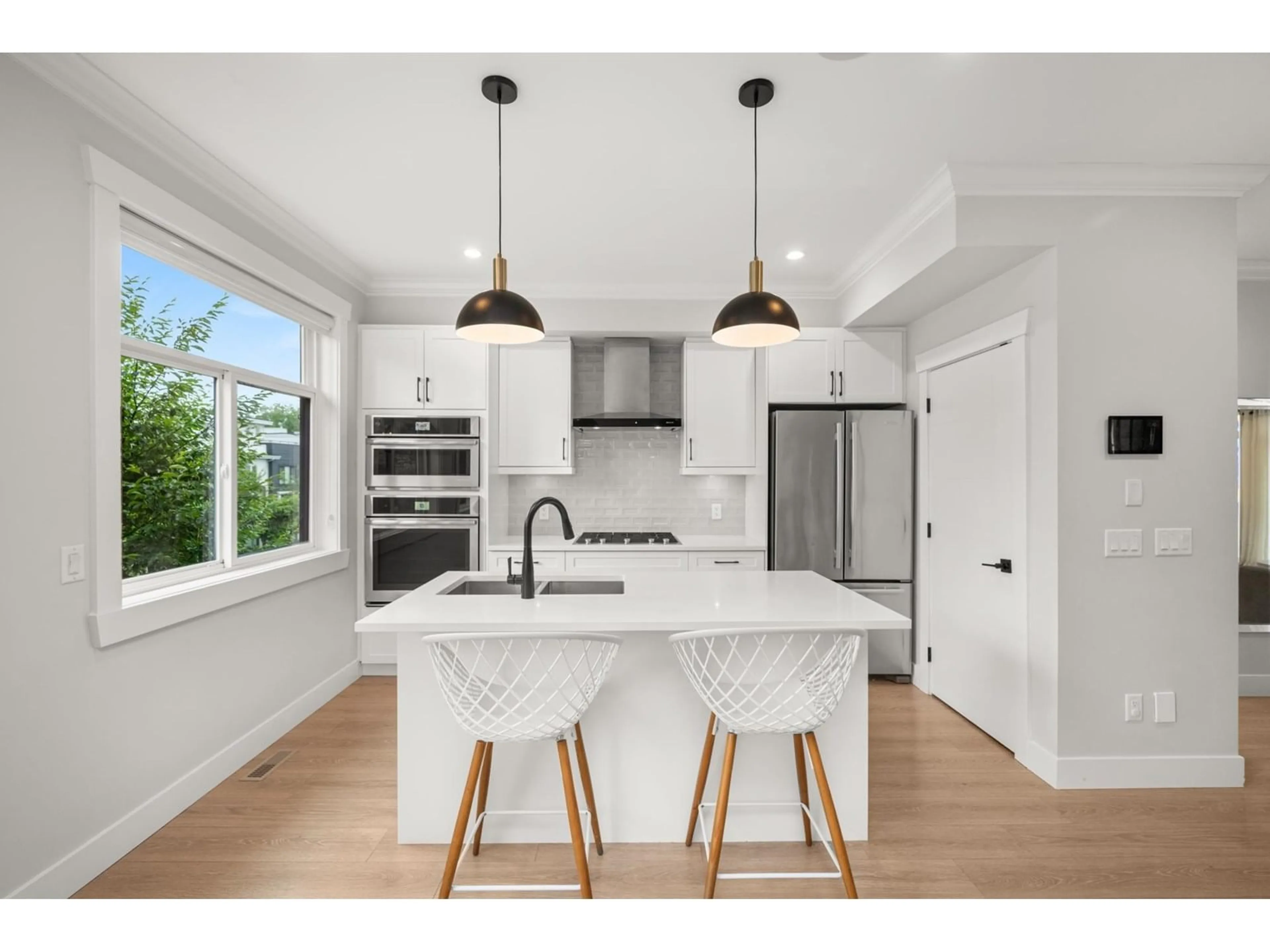 Open concept kitchen, unknown for 27 - 16355 23, Surrey British Columbia V3Z0W1