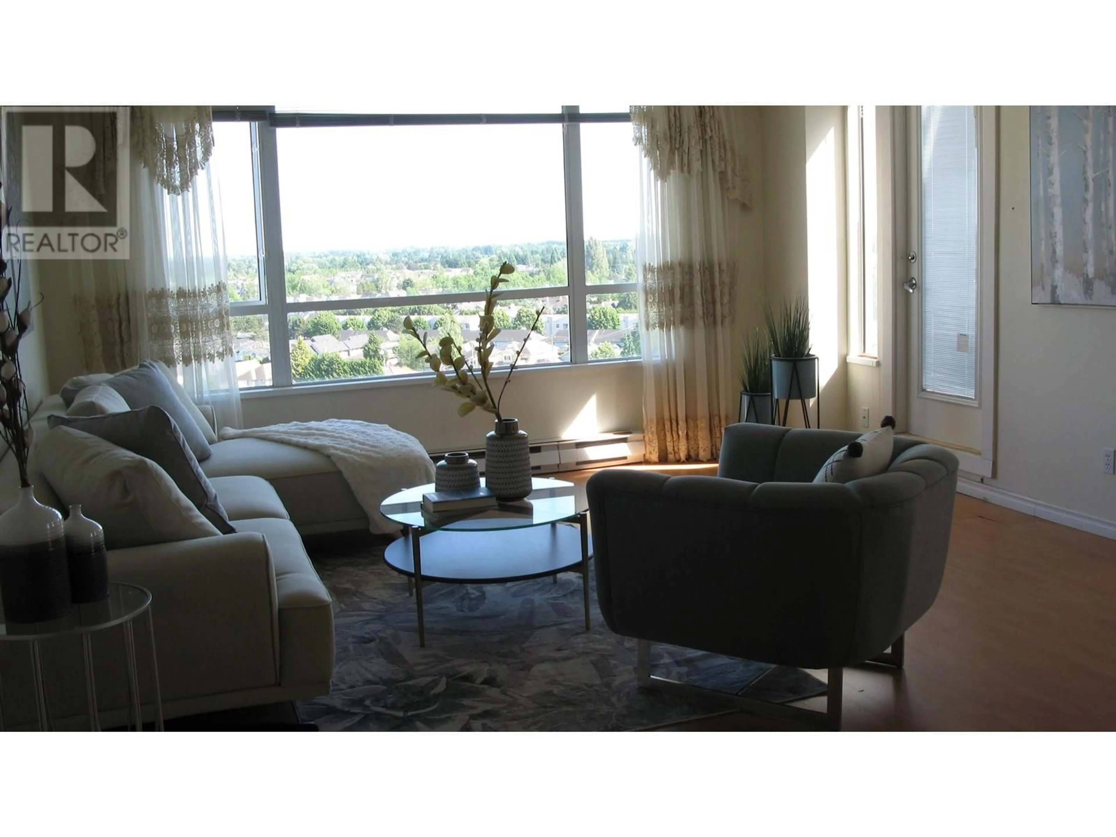 Living room with furniture, unknown for 1302 - 7680 GRANVILLE AVENUE, Richmond British Columbia V6Y4B9