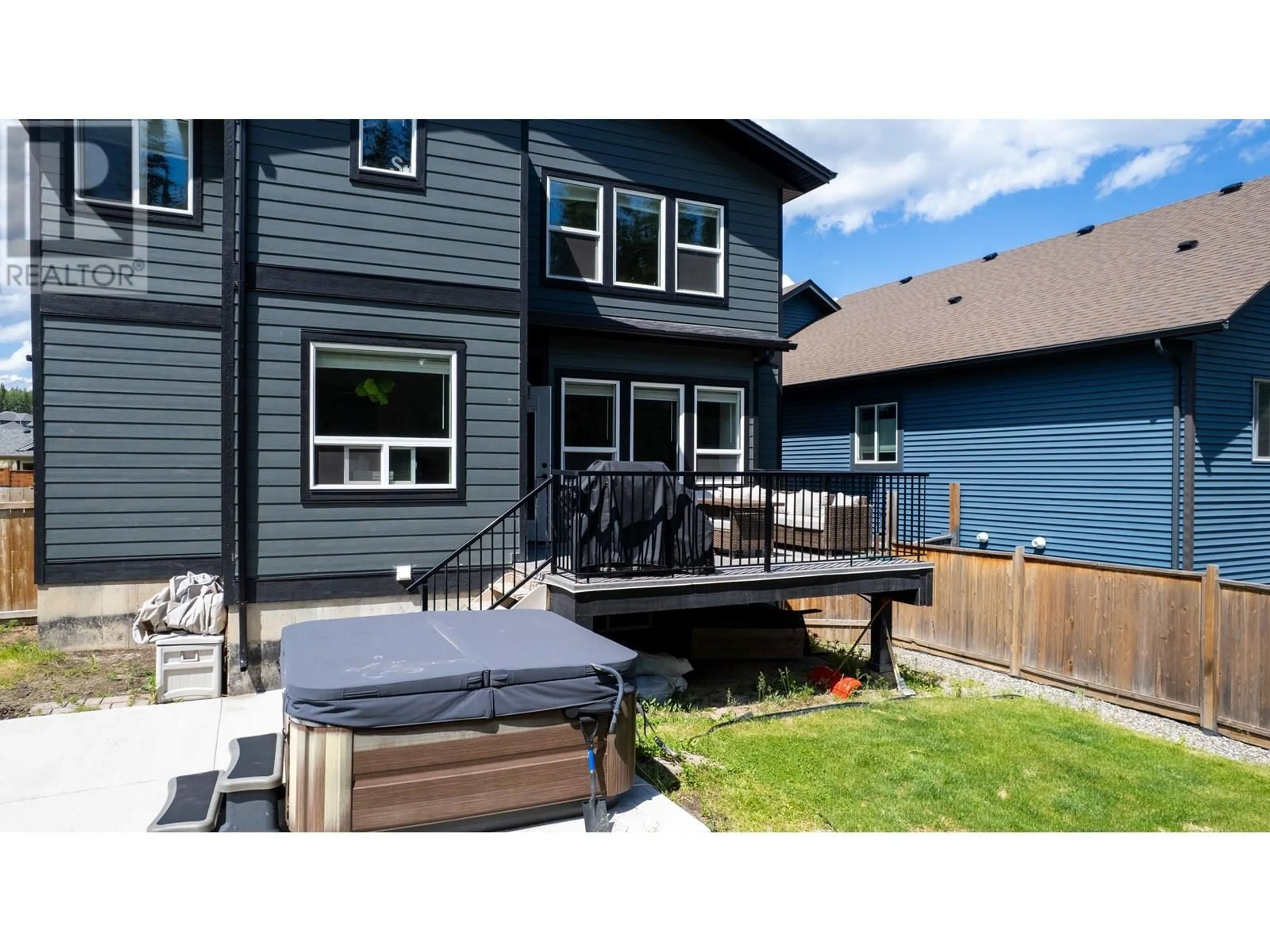 Home with vinyl exterior material, unknown for 2810 VISTA RIDGE DRIVE, Prince George British Columbia V2N0G9