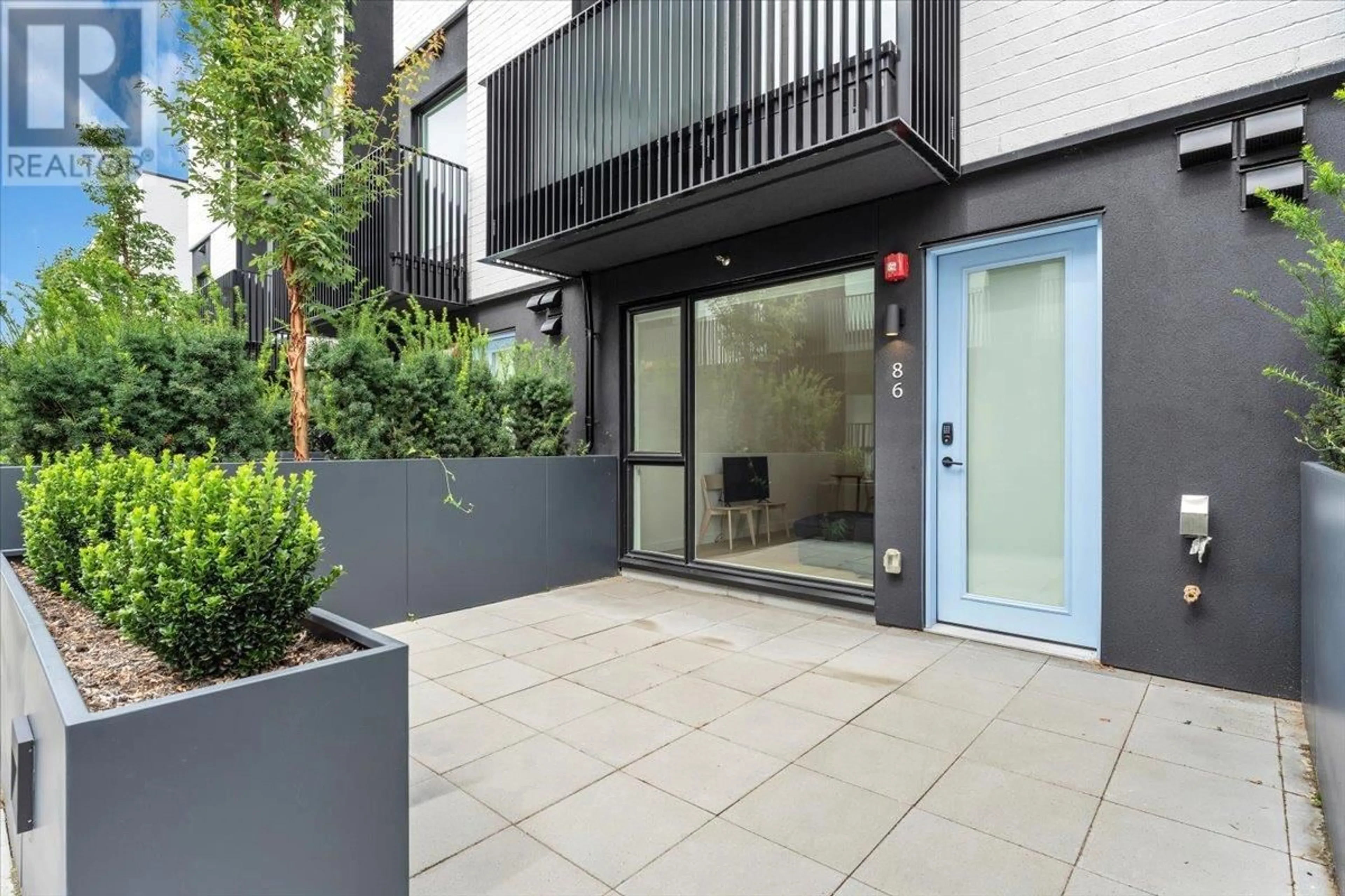 Patio, street for 86 KING EDWARD AVENUE, Vancouver British Columbia V5Y0N6