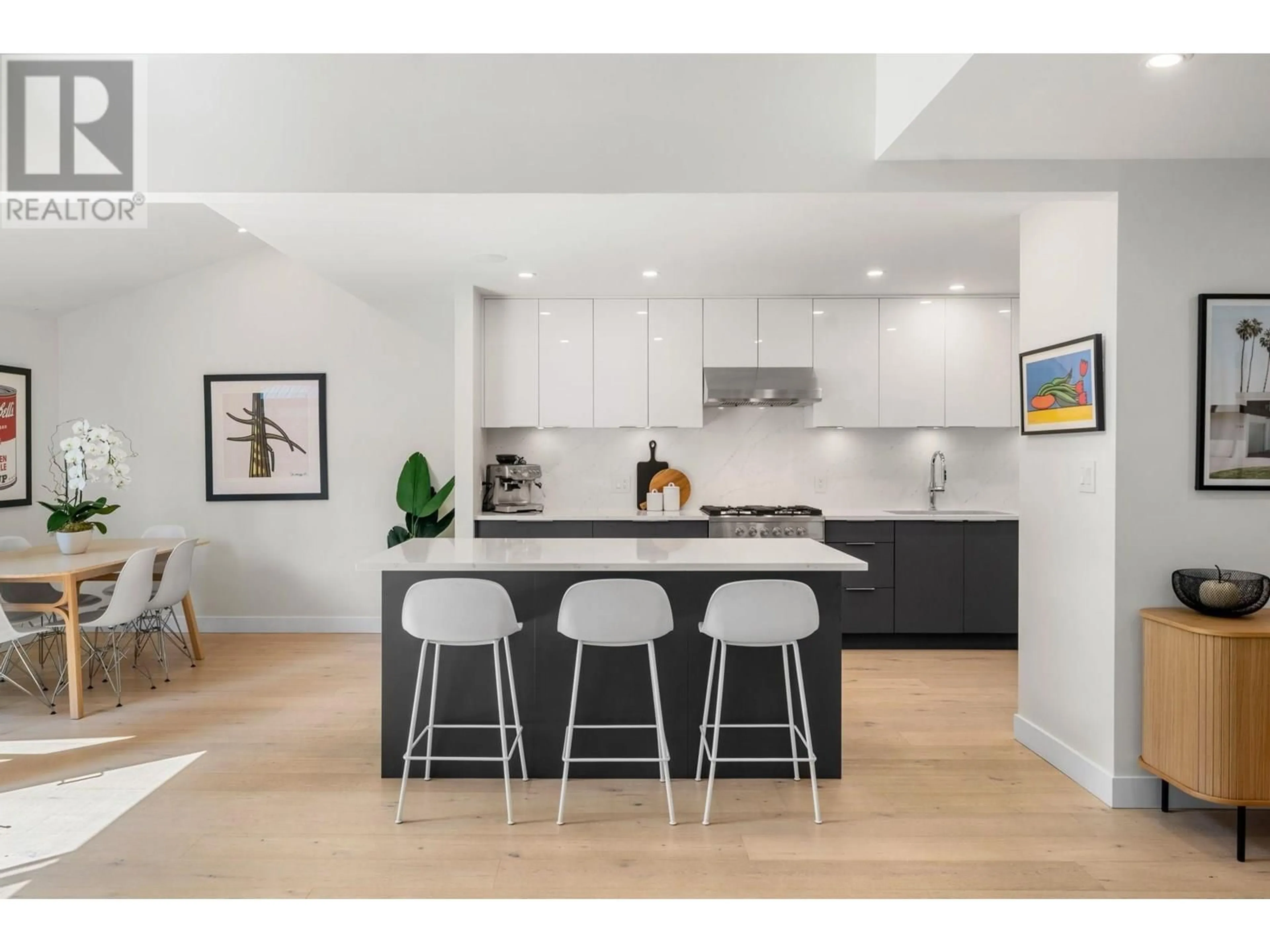 Open concept kitchen, unknown for 29 - 650 ROCHE POINT DRIVE, North Vancouver British Columbia V7H2Z5