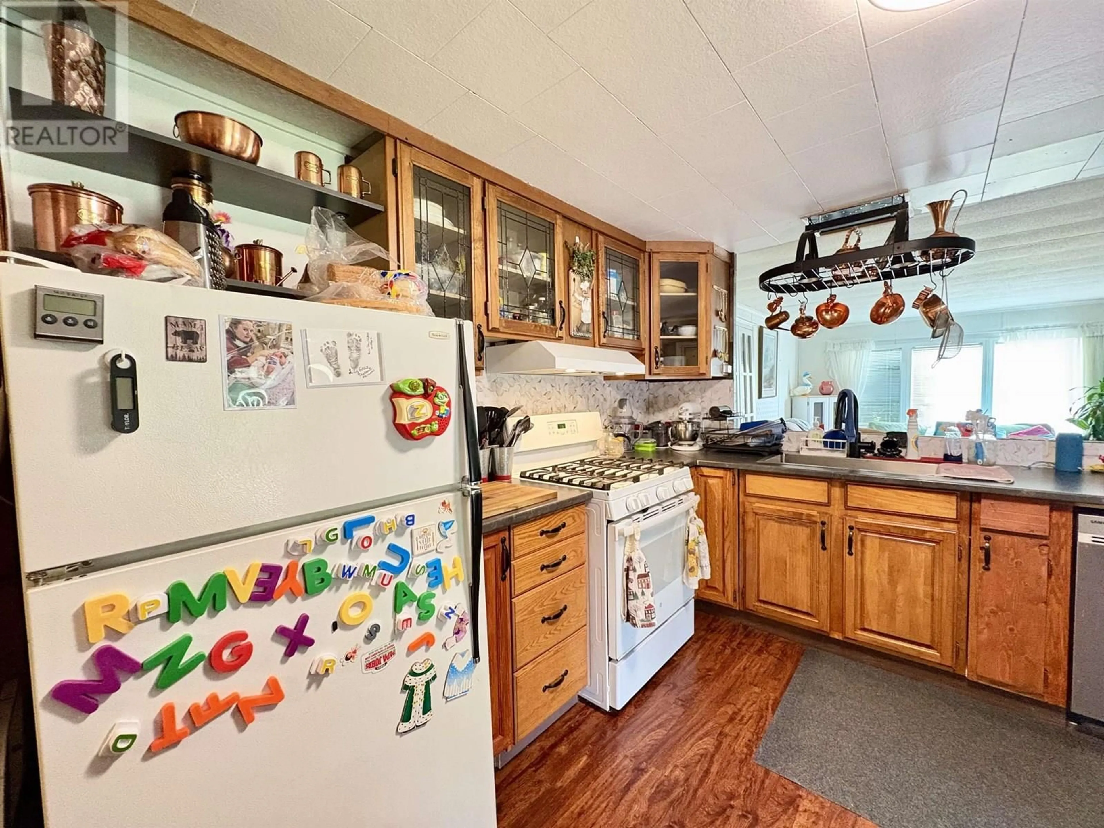 Standard kitchen, unknown for 5790 BUCKHORN LAKE ROAD, Prince George British Columbia V2N6B2