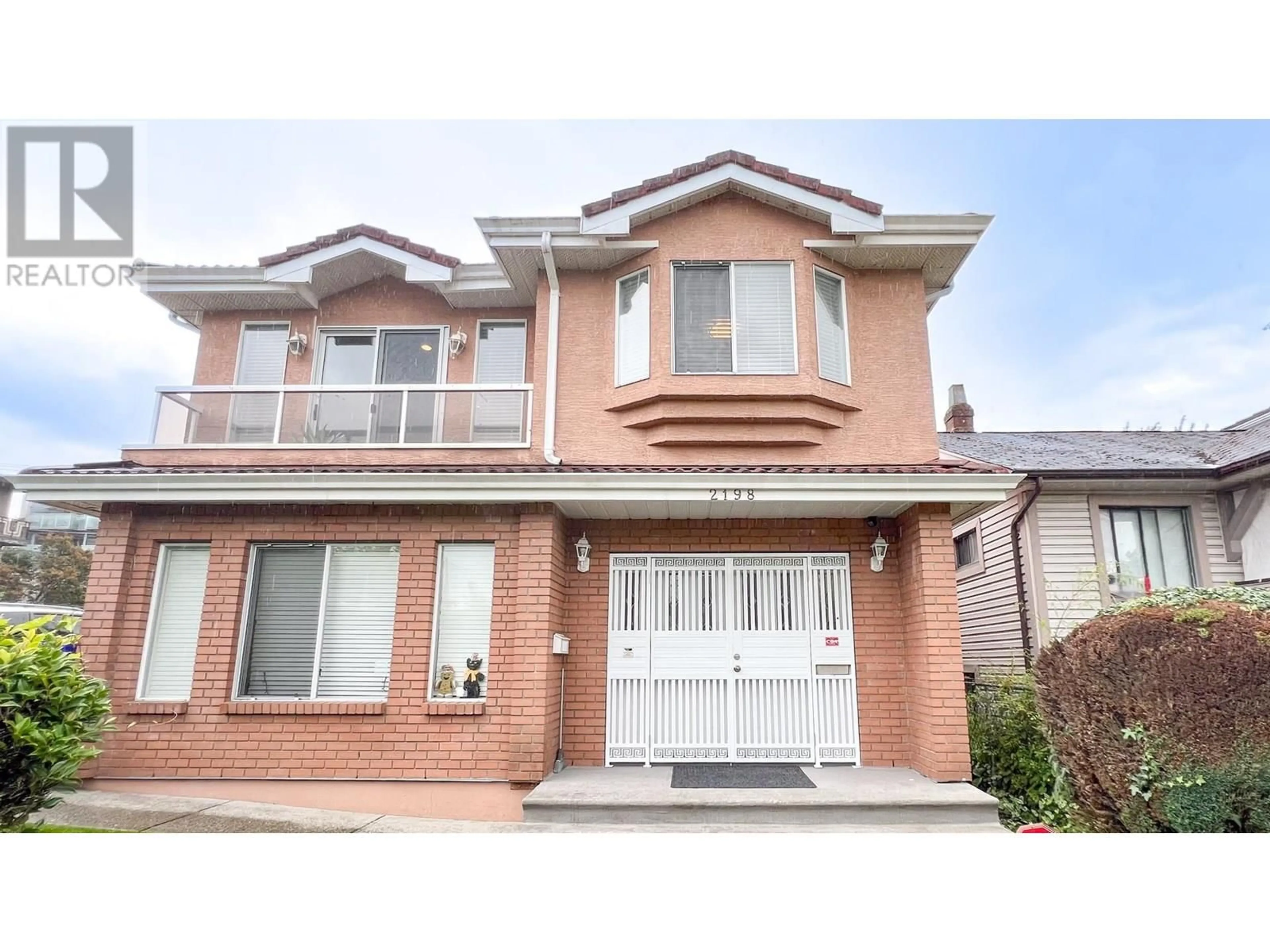 Home with brick exterior material, street for 2198 FRANKLIN STREET, Vancouver British Columbia V5L1R5