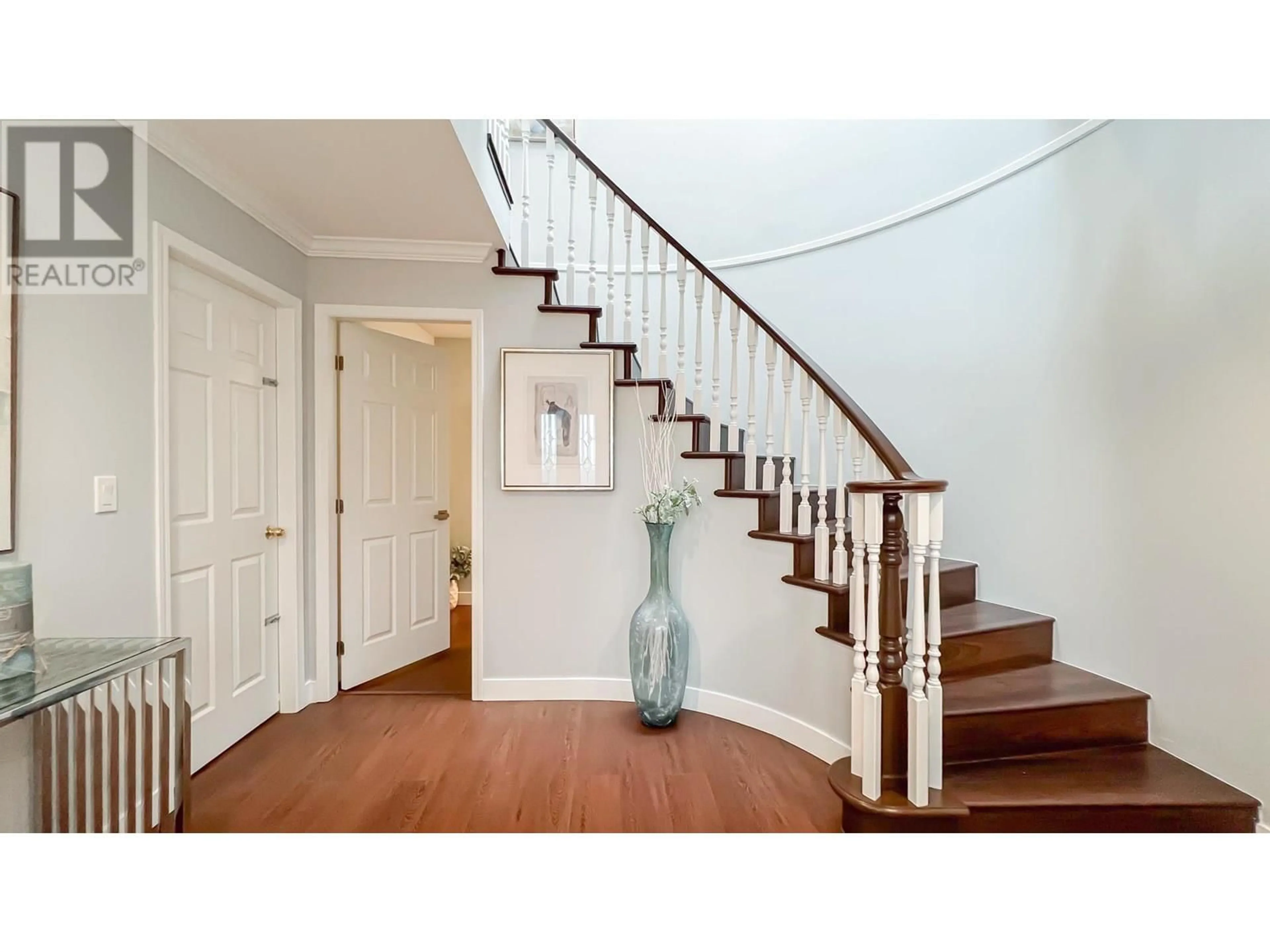 Unknown for 2198 FRANKLIN STREET, Vancouver British Columbia V5L1R5