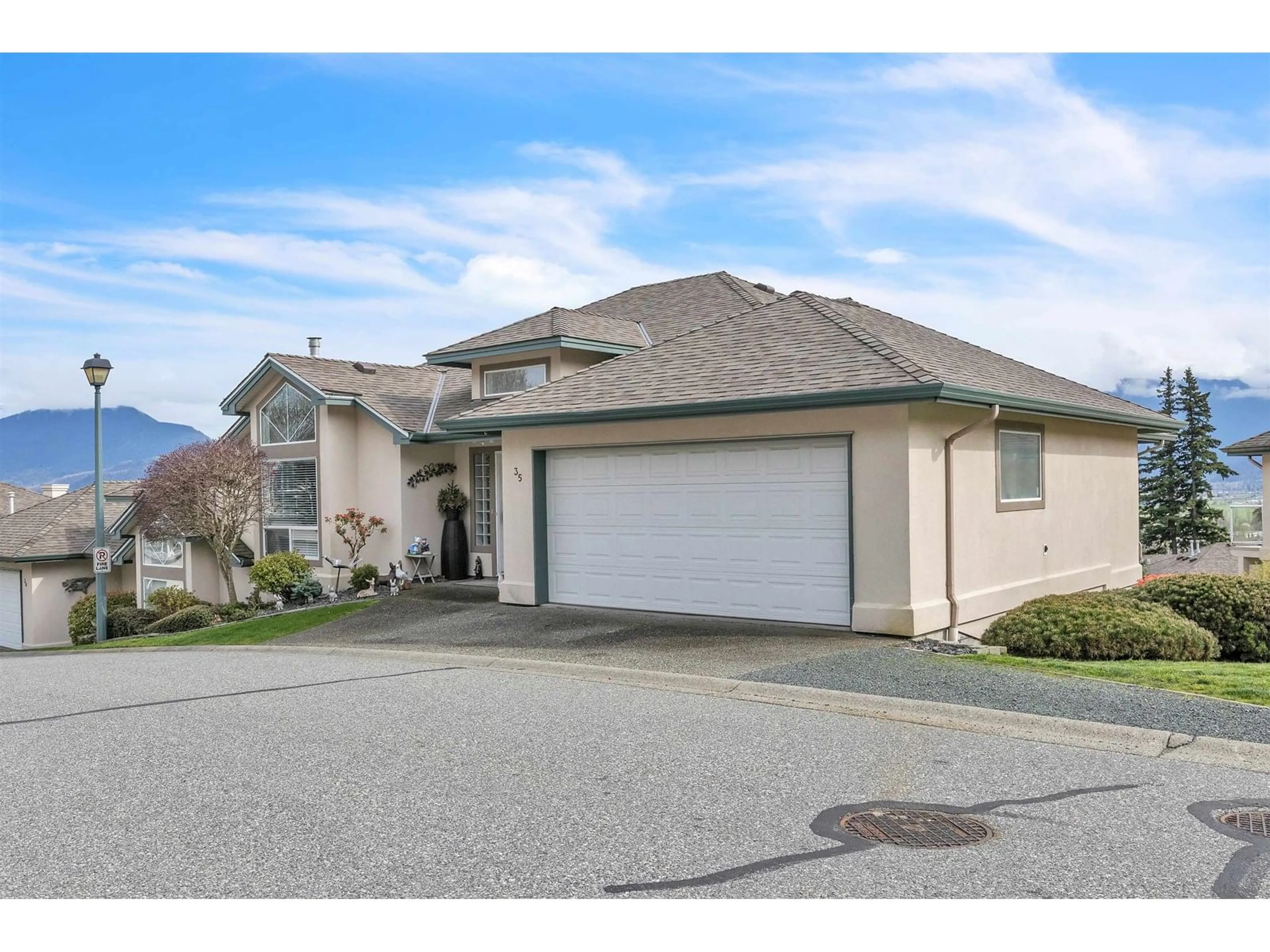 Unknown for 35 - 8590 SUNRISE DRIVE, Chilliwack British Columbia V2R3Z4