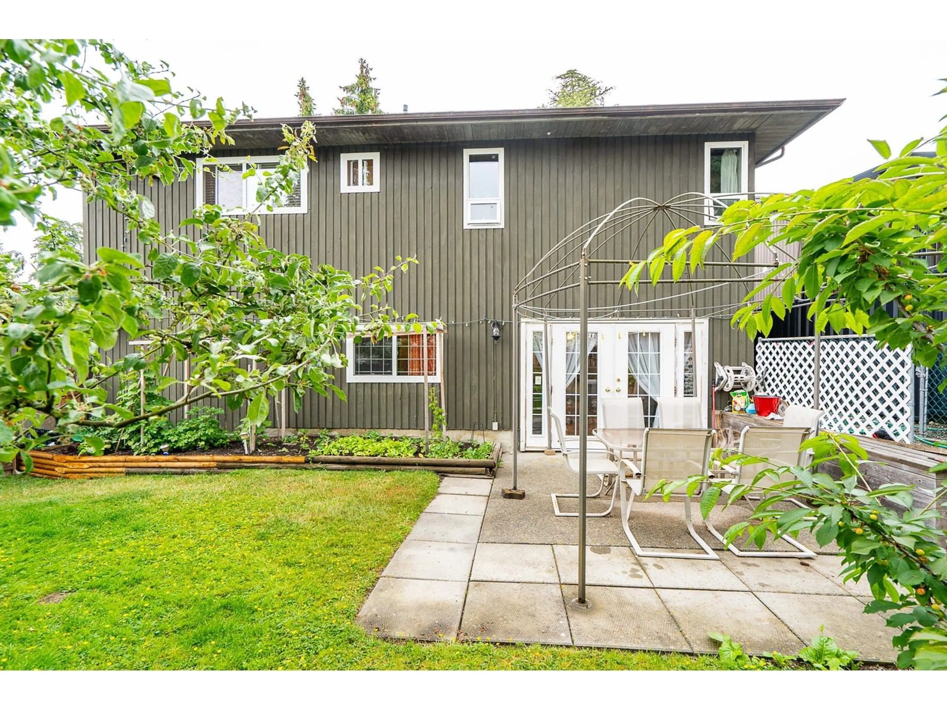 Patio, street for 9094 117, Delta British Columbia V4C7L7