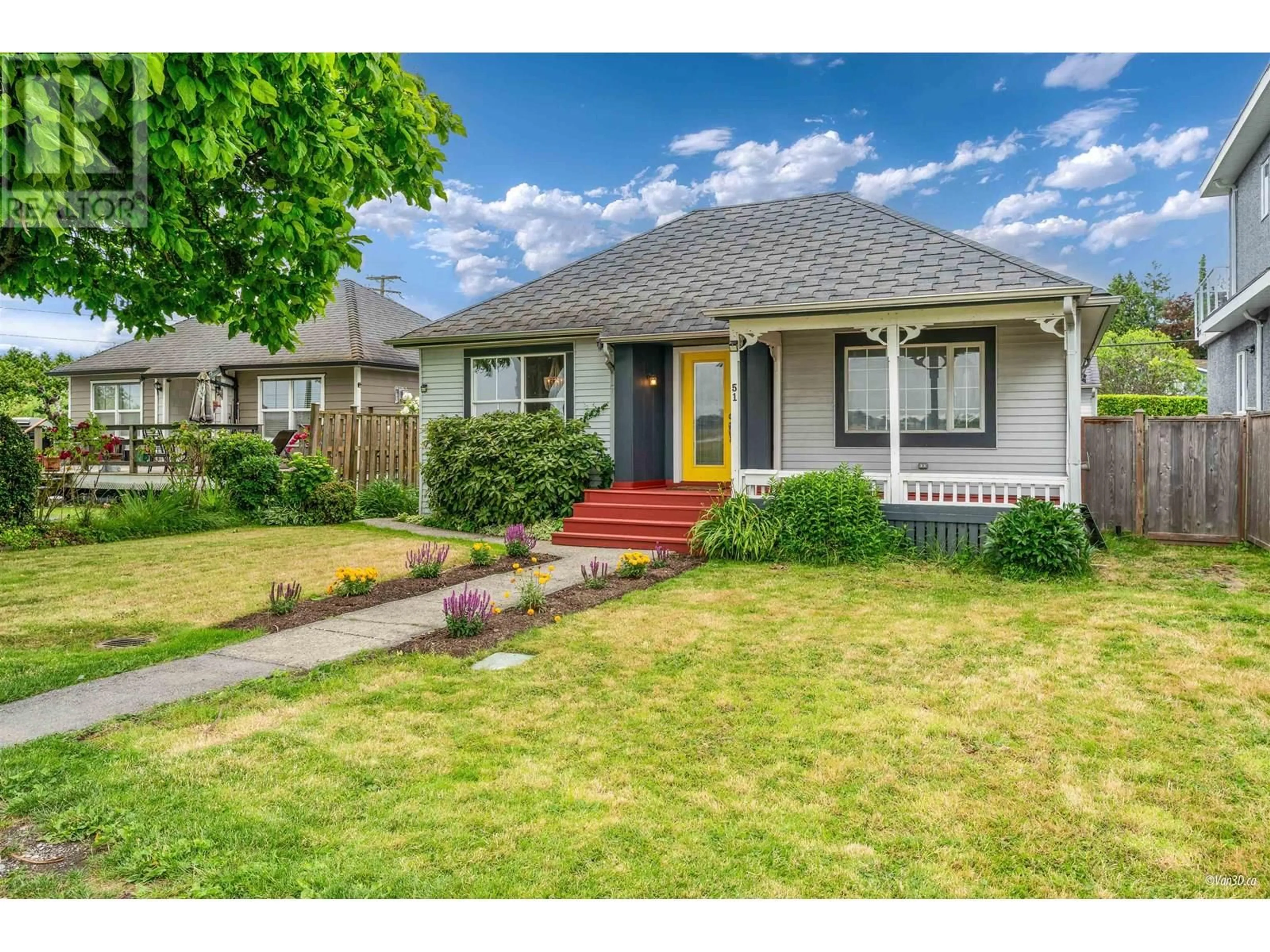 Home with vinyl exterior material, street for 51 CATALINA CRESCENT, Richmond British Columbia V7B1C9