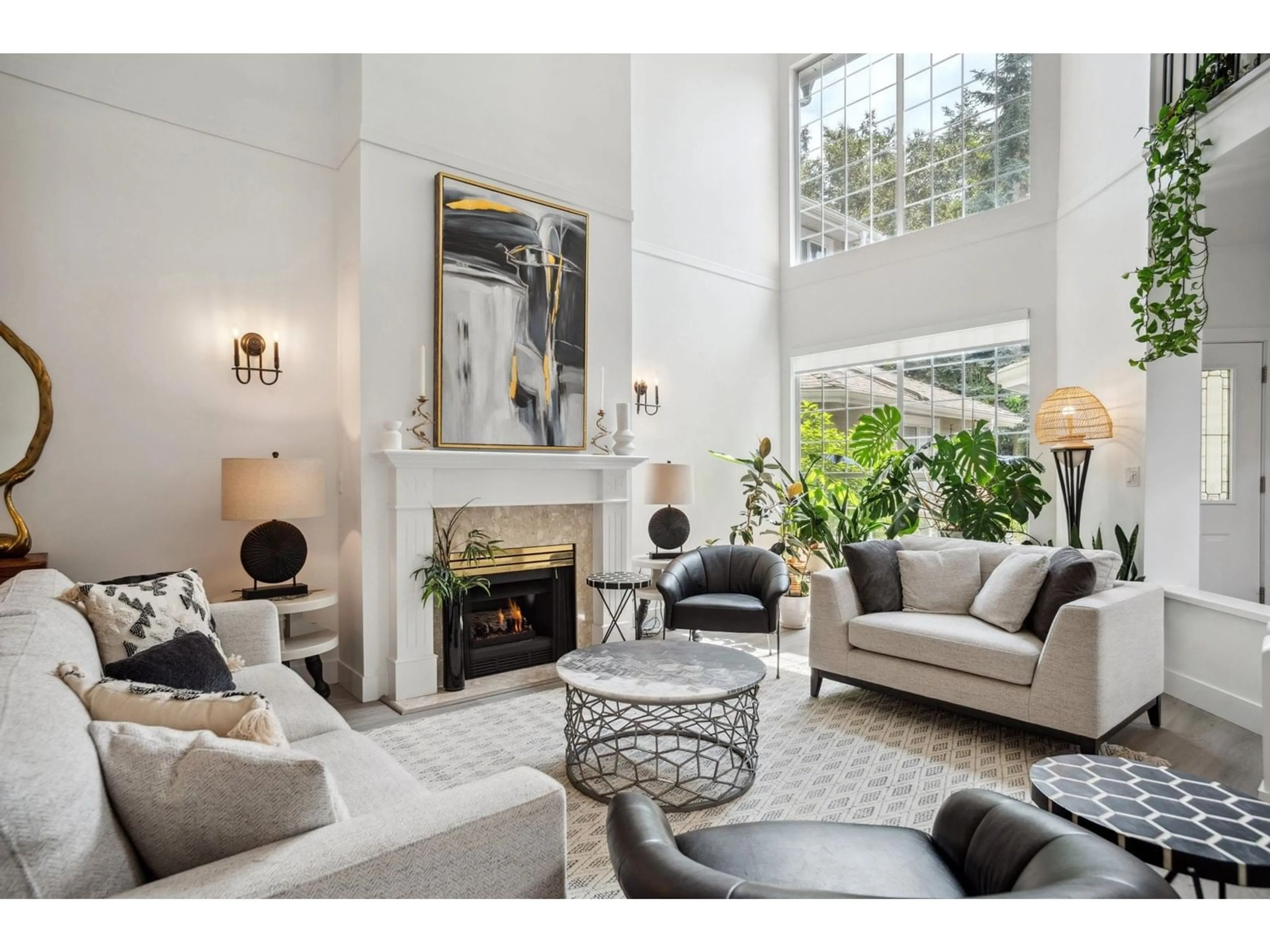 Living room with furniture, unknown for 9 - 2688 150, Surrey British Columbia V4P1P1