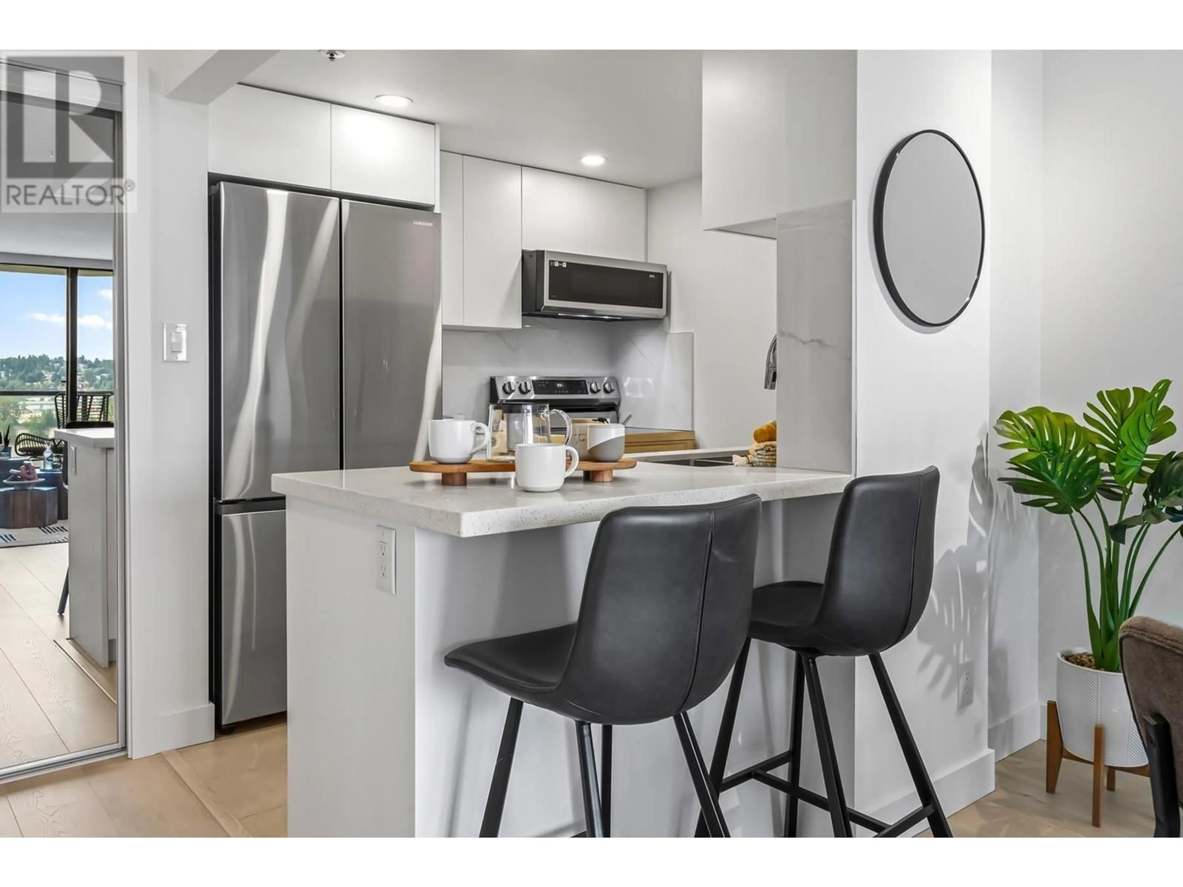 Standard kitchen, unknown for 1106 - 828 AGNES STREET, New Westminster British Columbia V3M6R4