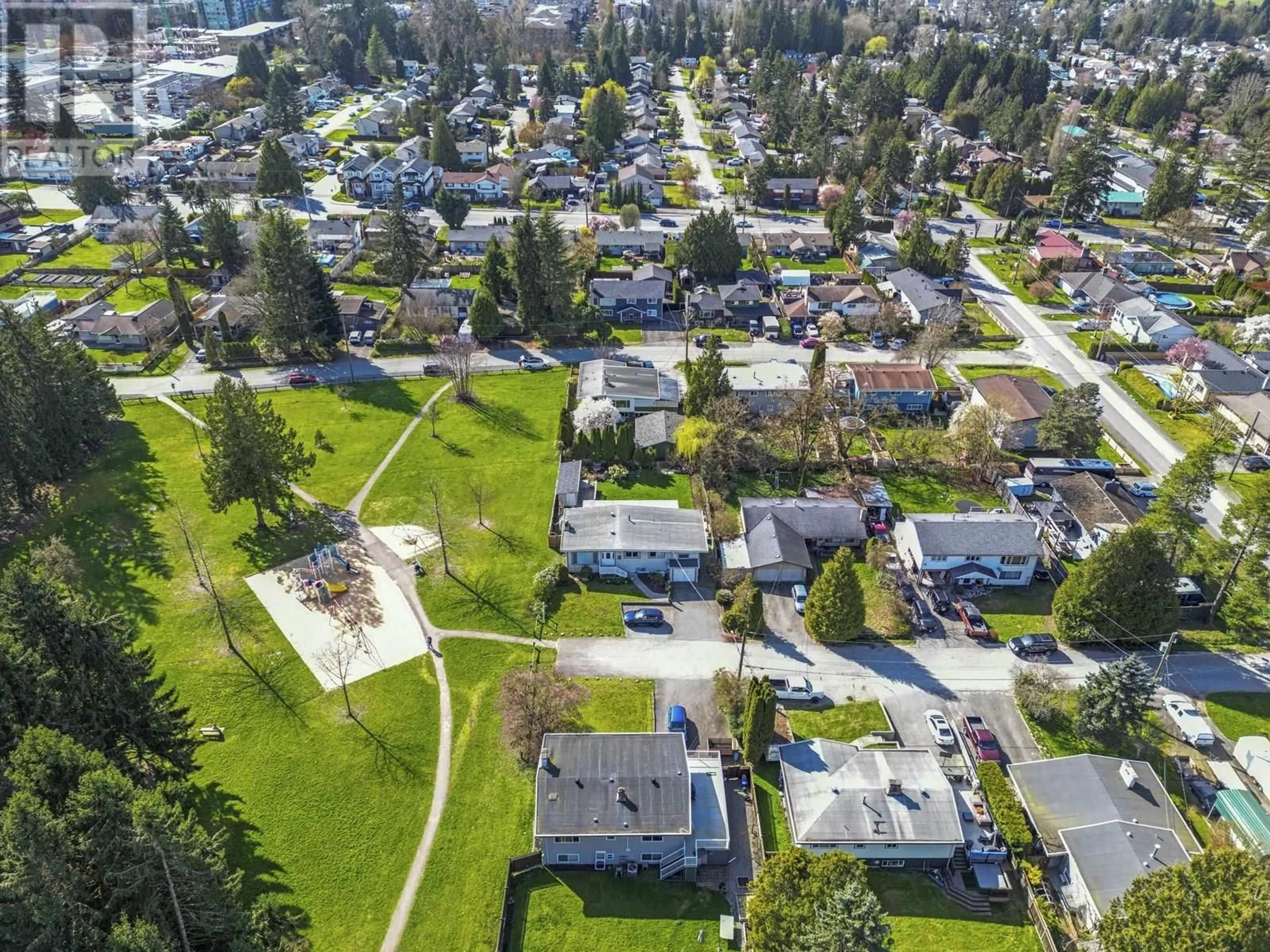 A pic from outside/outdoor area/front of a property/back of a property/a pic from drone, street for 12302 FLETCHER STREET, Maple Ridge British Columbia V2X6K9