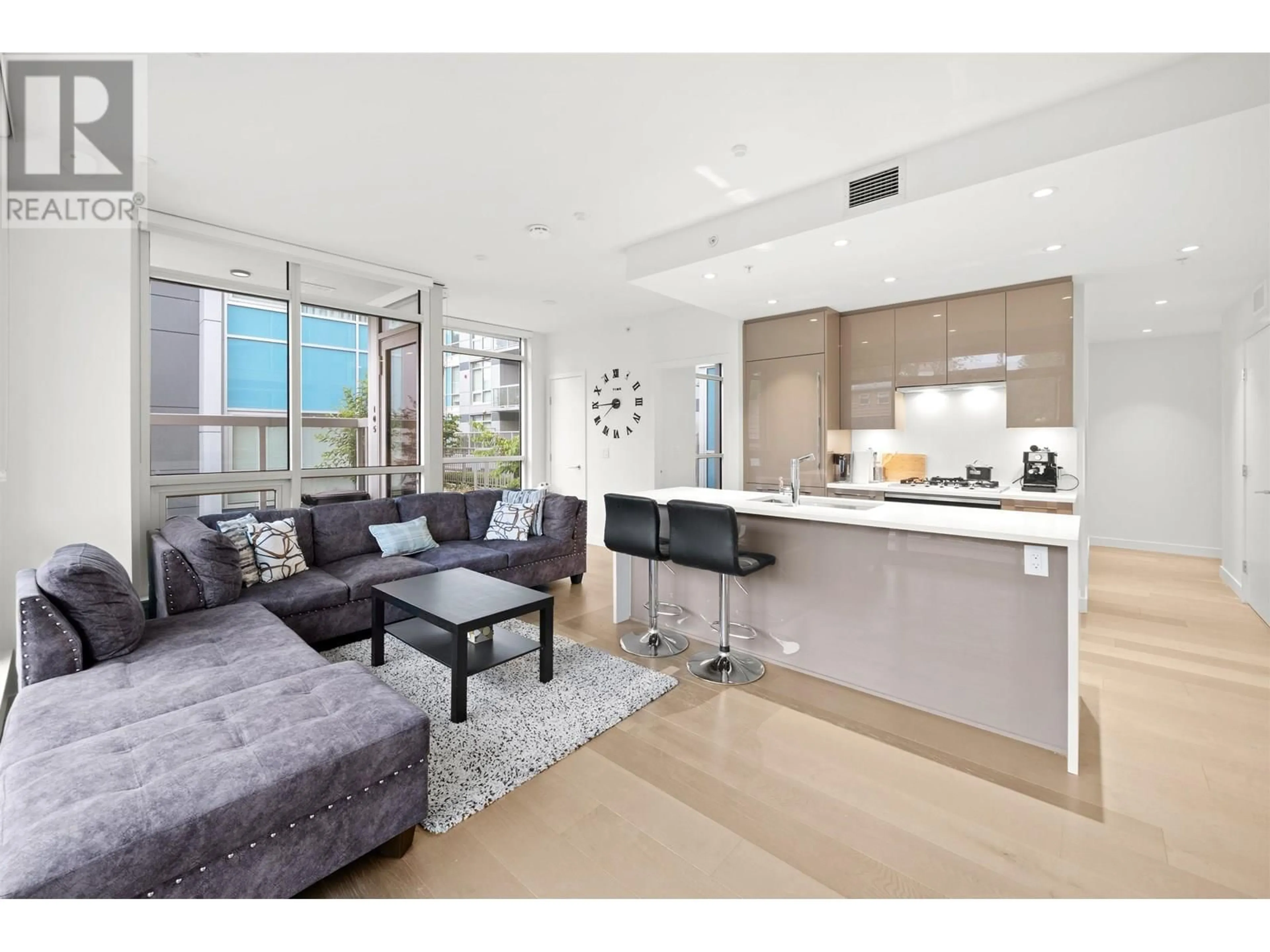 Open concept kitchen, unknown for 105 - 5289 CAMBIE STREET, Vancouver British Columbia V5Z2Z6