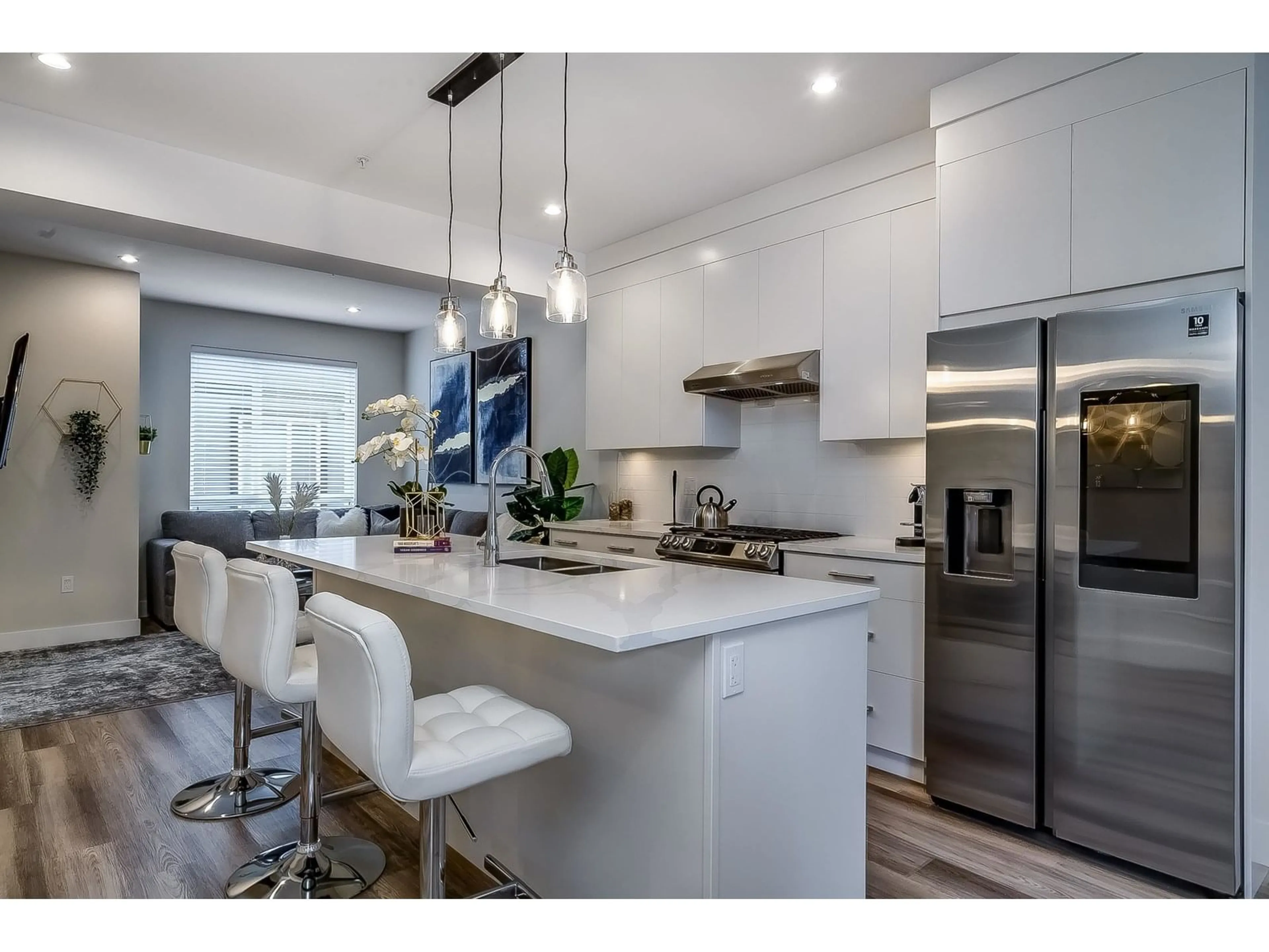Open concept kitchen, unknown for 15 - 5515 199A, Langley British Columbia V3A1J7