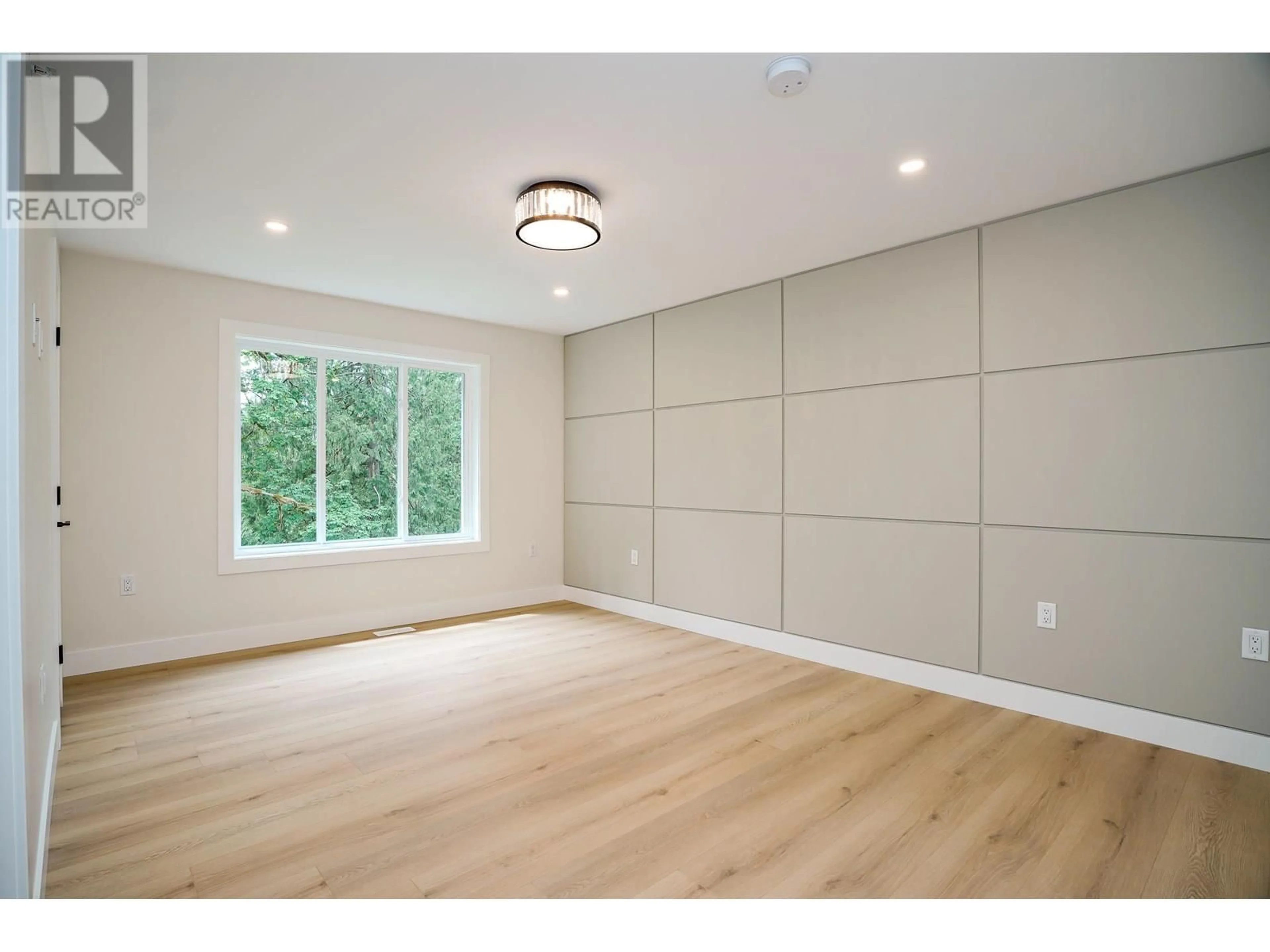 A pic of a room for 23349 CROSS ROAD, Maple Ridge British Columbia V4R0C8