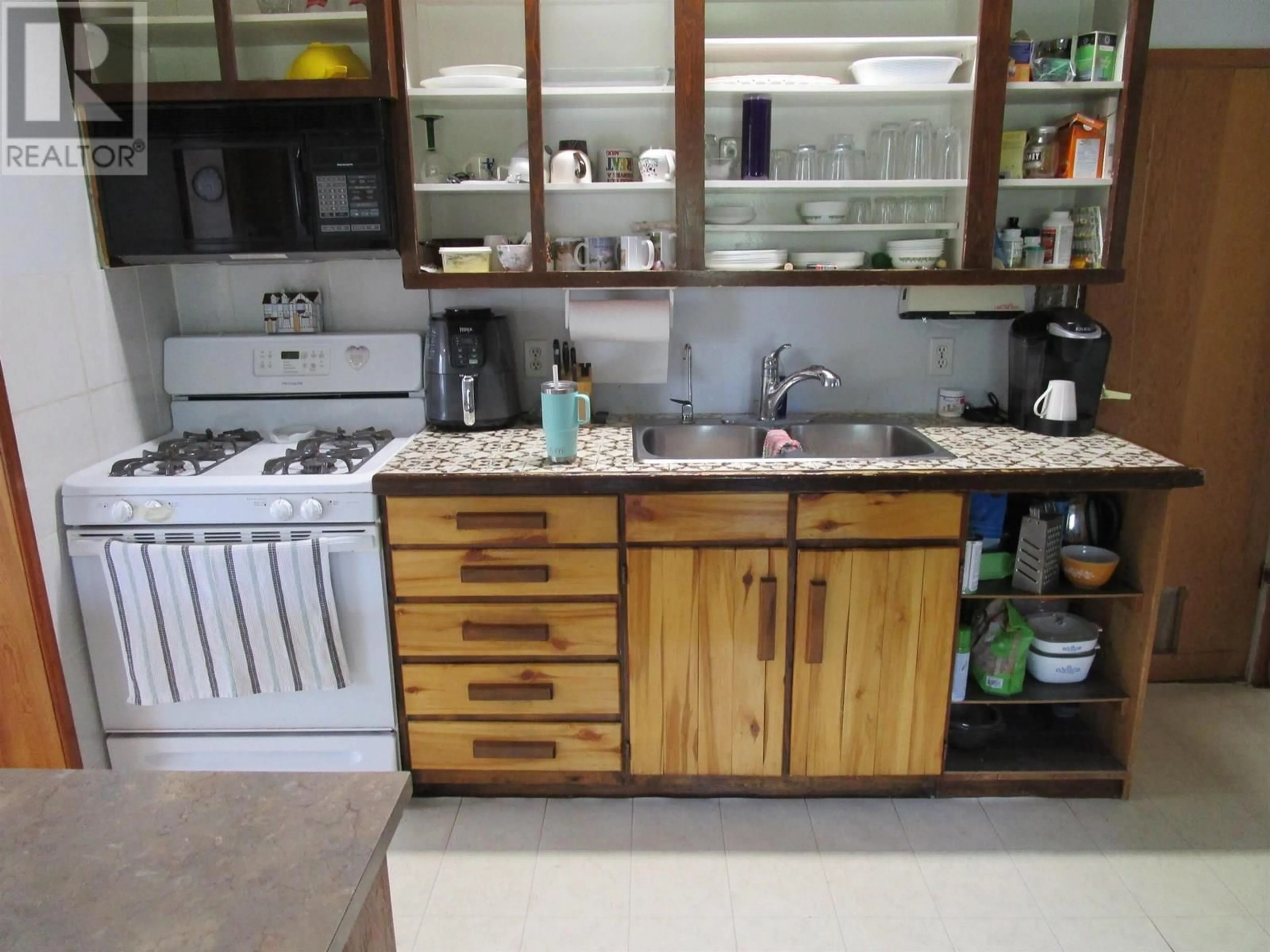 Standard kitchen, unknown for 2420 MAPLE ROAD, 70 Mile House British Columbia V0K2K0