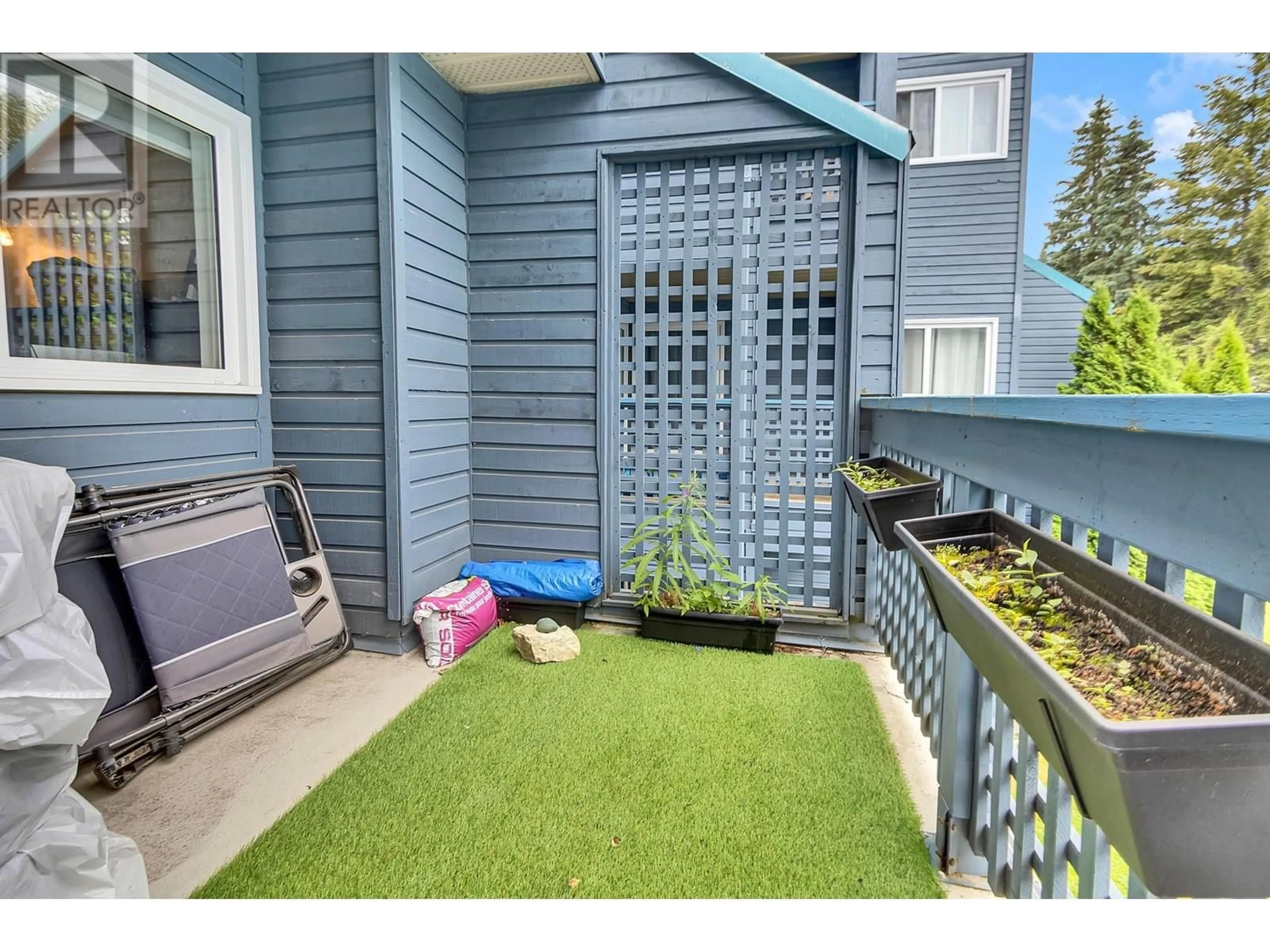 Patio, street for 212 - 3033 OSPIKA BOULEVARD, Prince George British Columbia V2N4L5