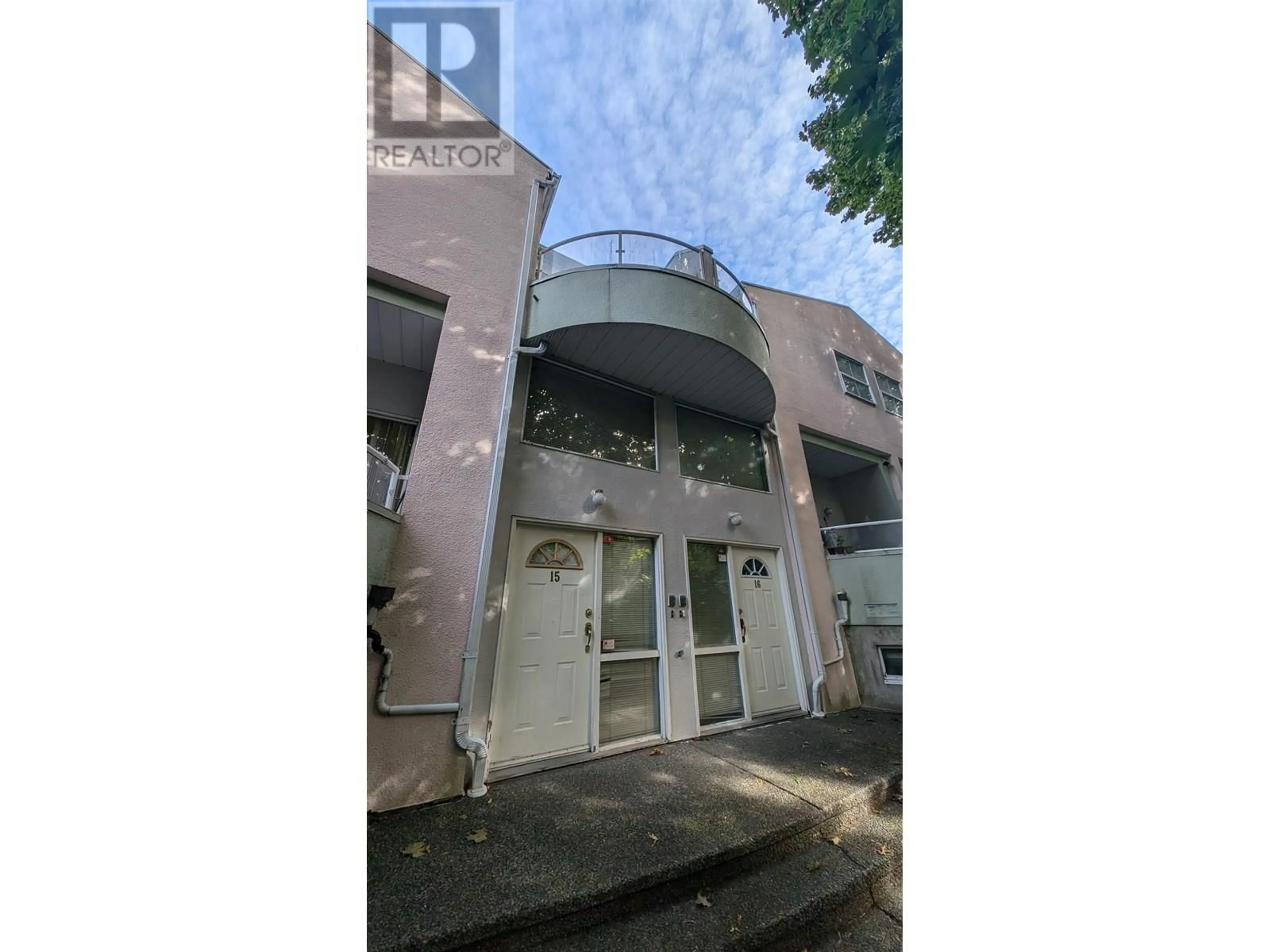 Patio, building for 15 - 7380 MINORU BOULEVARD, Richmond British Columbia V6Y1Z5