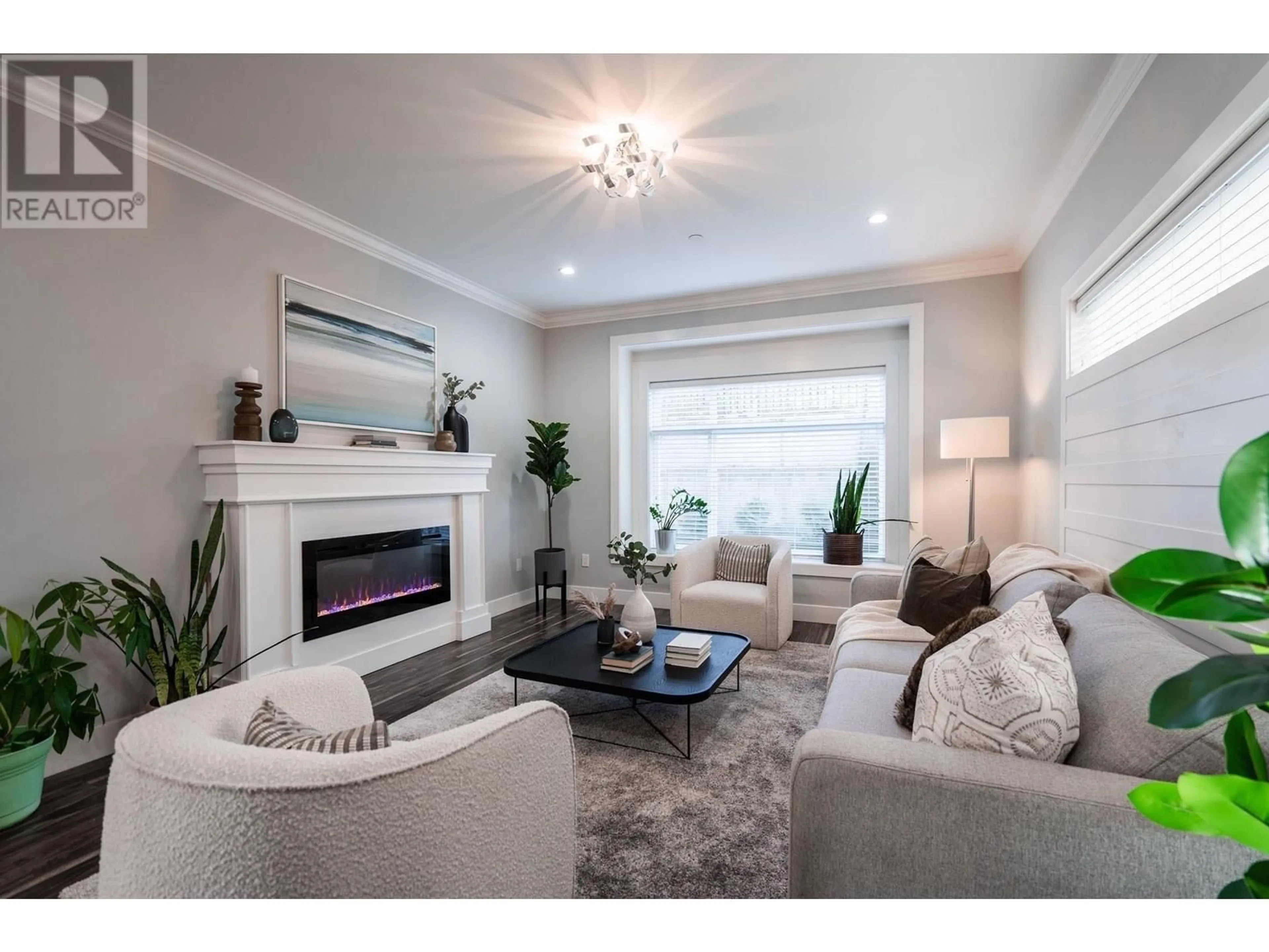 Living room with furniture, unknown for 1 - 1408 SIXTH AVENUE, New Westminster British Columbia V3M2C6