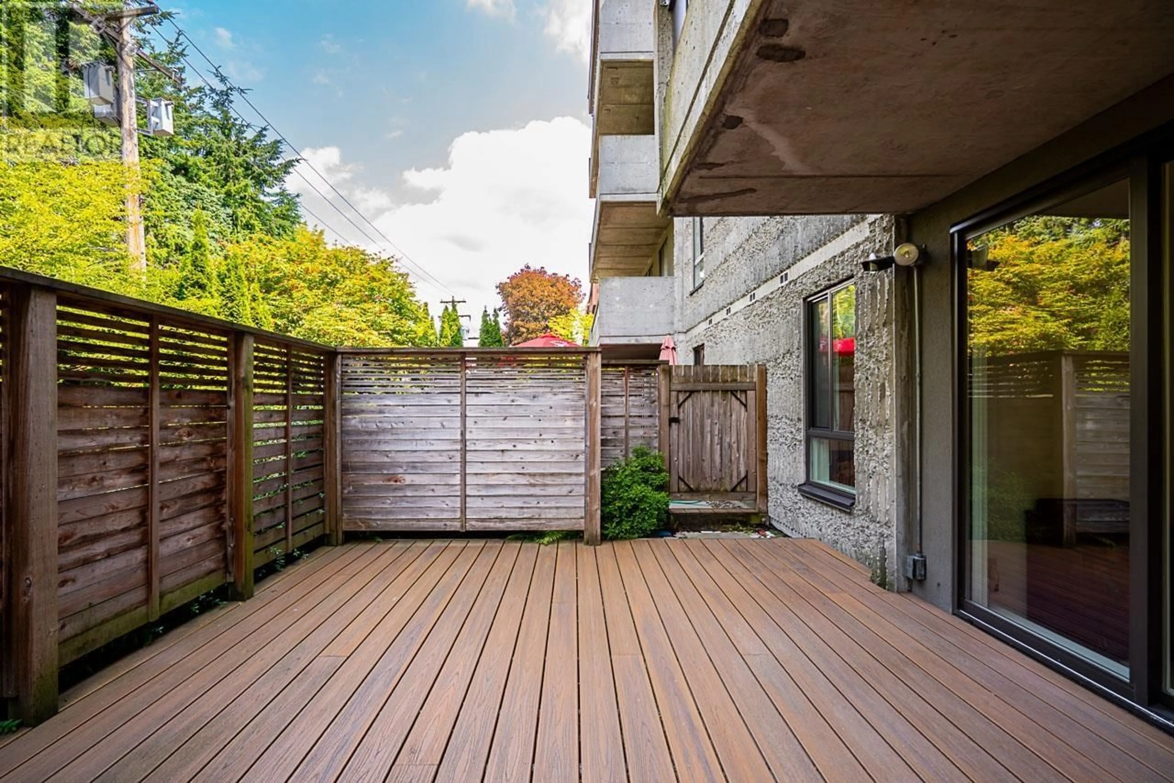Patio, street for 102 - 1867 3RD AVENUE, Vancouver British Columbia V6J1K9