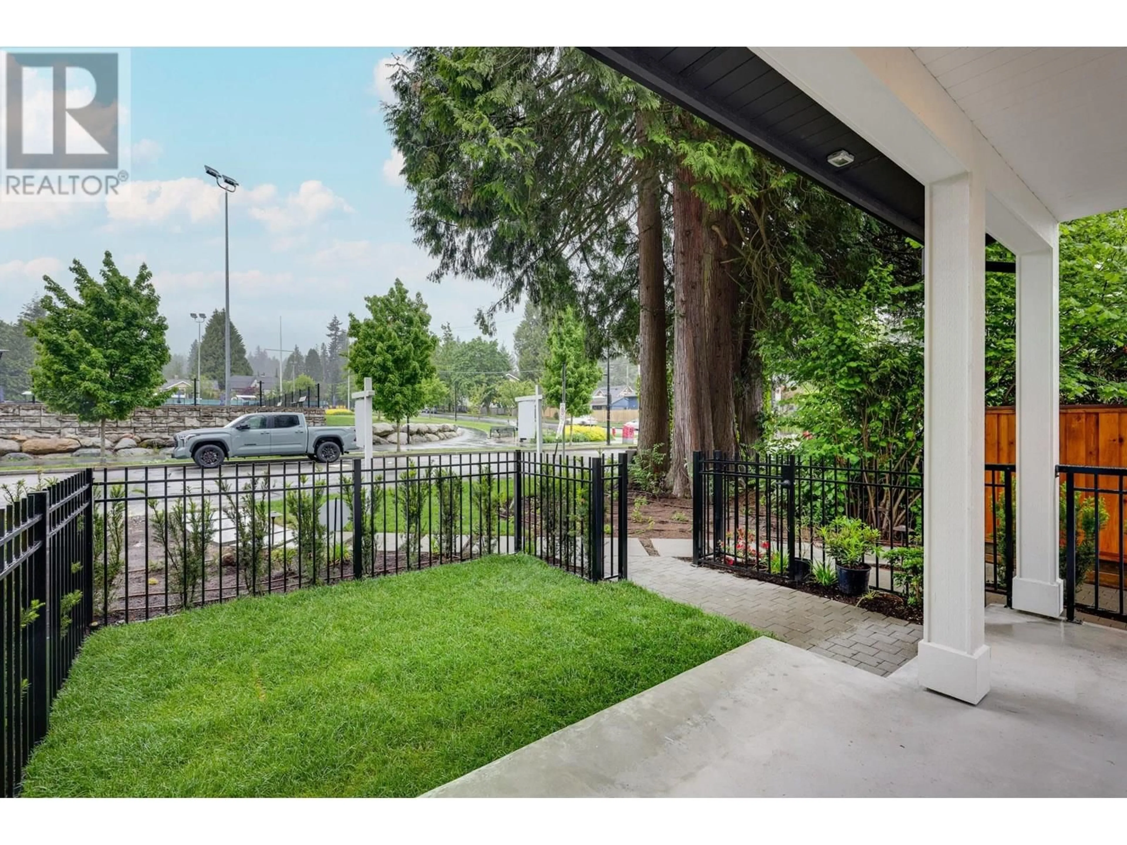 Patio, unknown for 259 23RD STREET, North Vancouver British Columbia V7L3E4