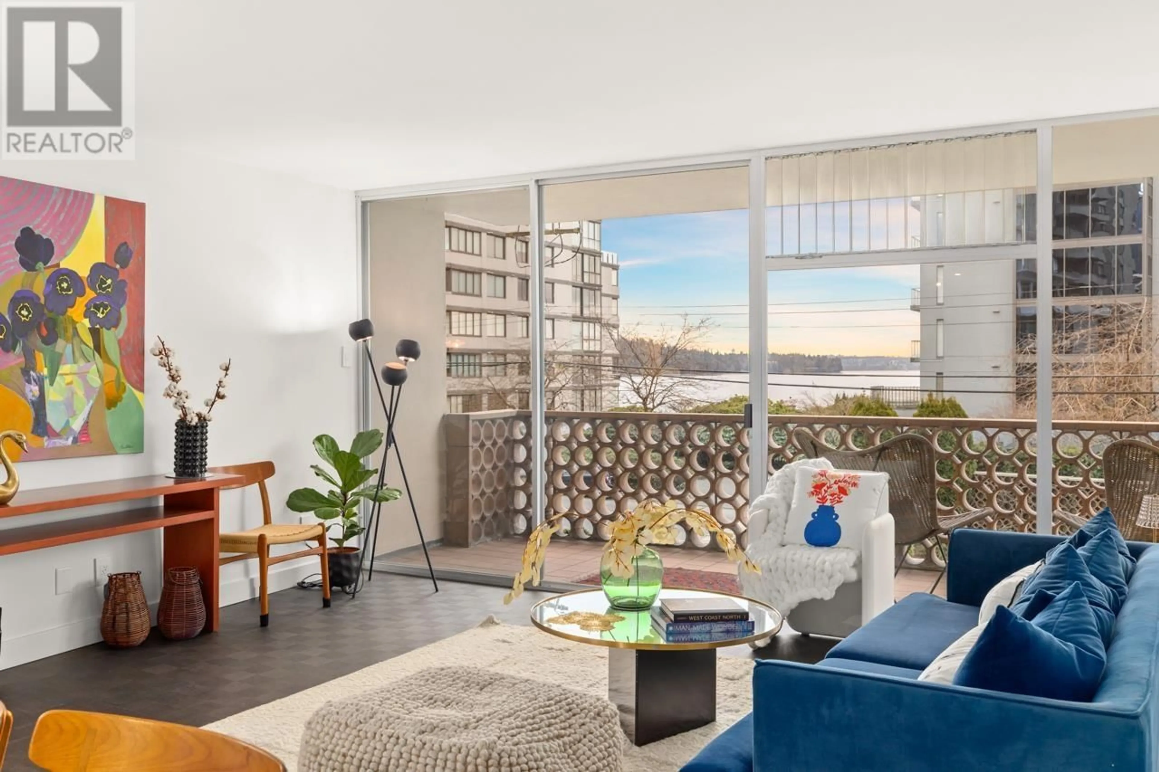Living room with furniture, unknown for 101 - 2135 ARGYLE AVENUE, West Vancouver British Columbia V7V1A5