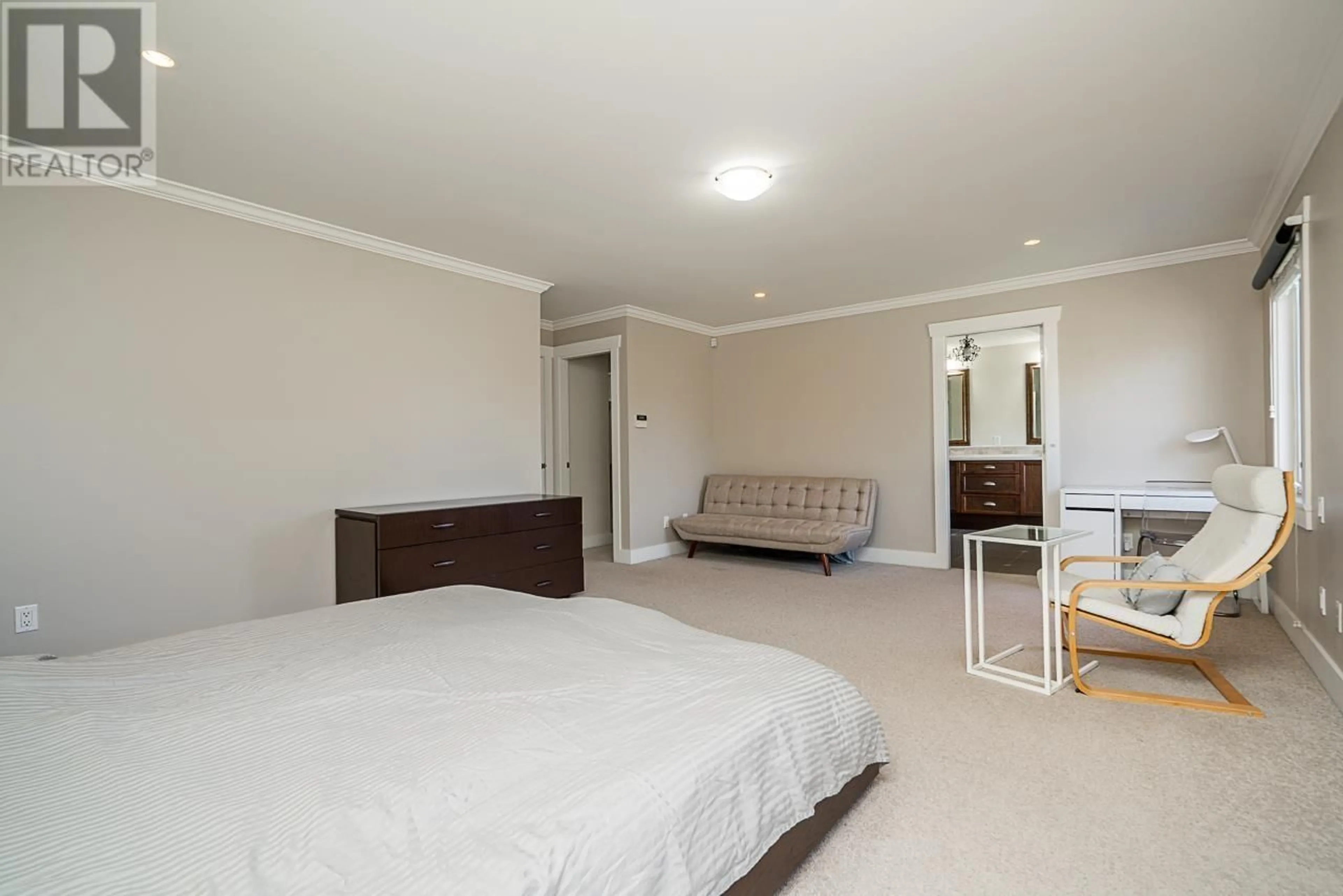 A pic of a room for 8591 ASH STREET, Richmond British Columbia V6Y2S5