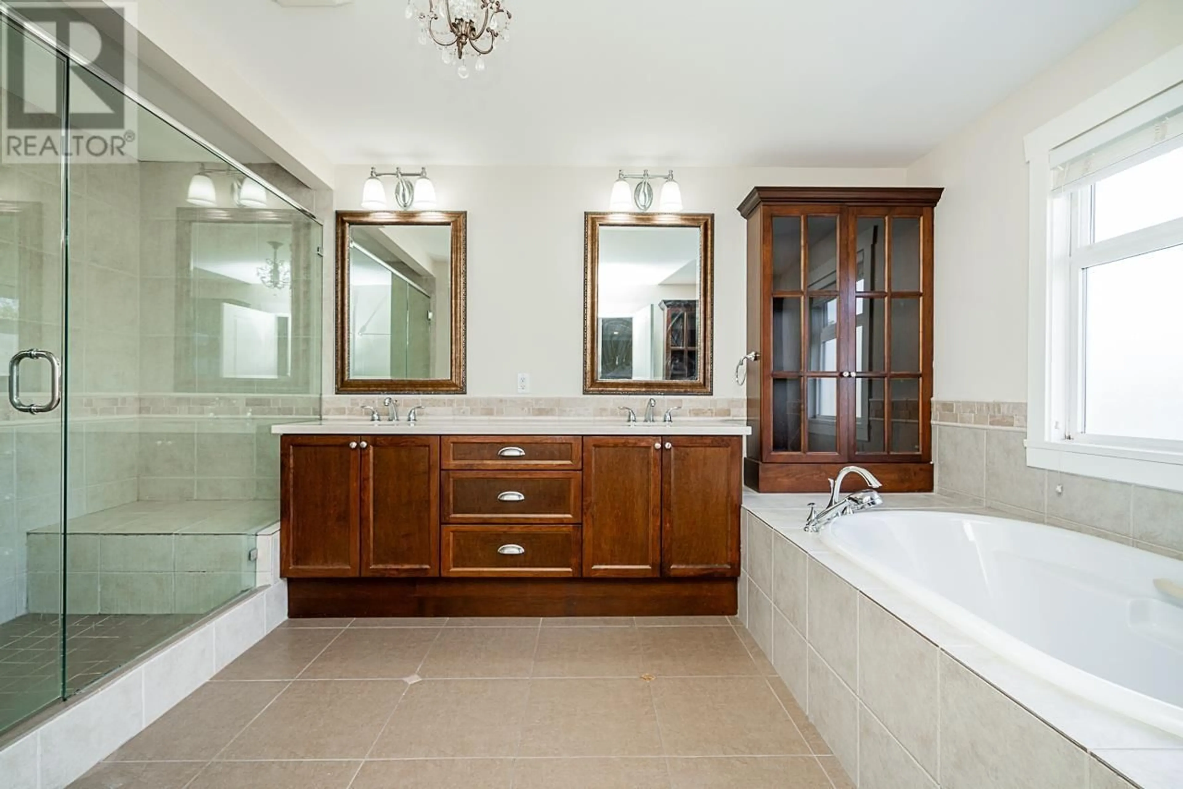 Contemporary bathroom, ceramic/tile floor for 8591 ASH STREET, Richmond British Columbia V6Y2S5