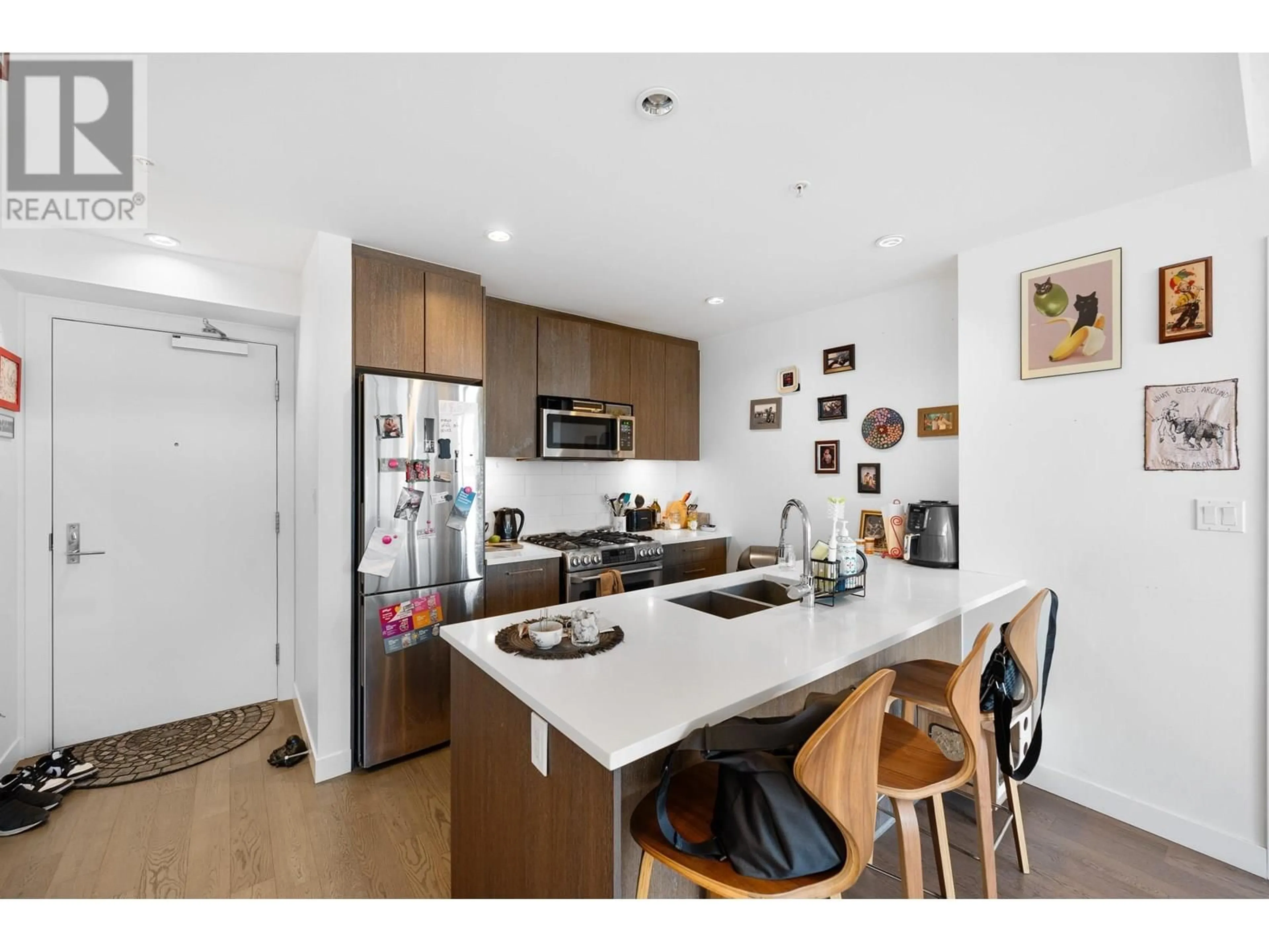 Open concept kitchen, unknown for 1503 - 9060 UNIVERSITY CRESCENT, Burnaby British Columbia V5A4X8