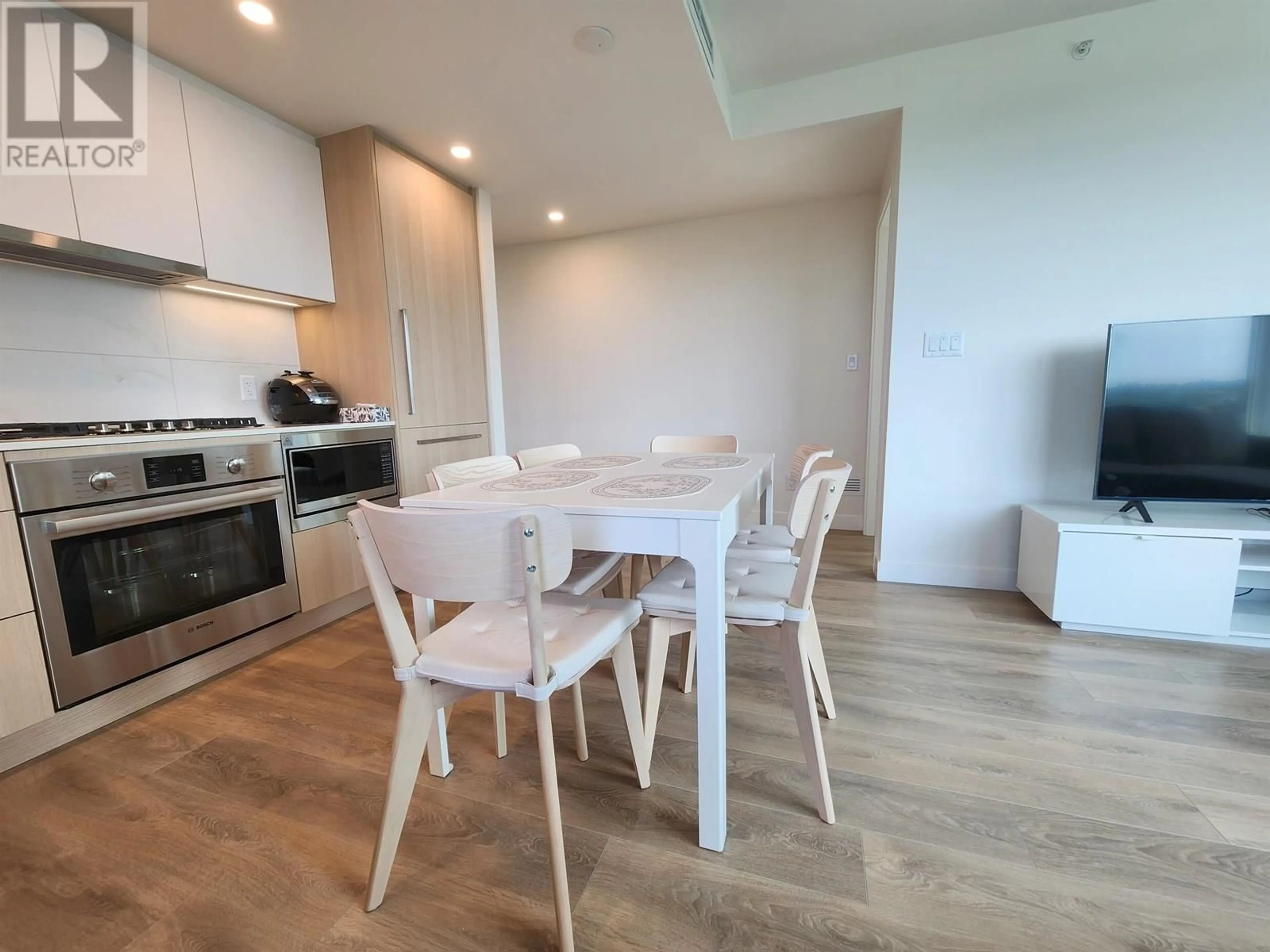 A pic of a room for 1807 - 318 ALDERSON AVENUE, Coquitlam British Columbia V3K0J1