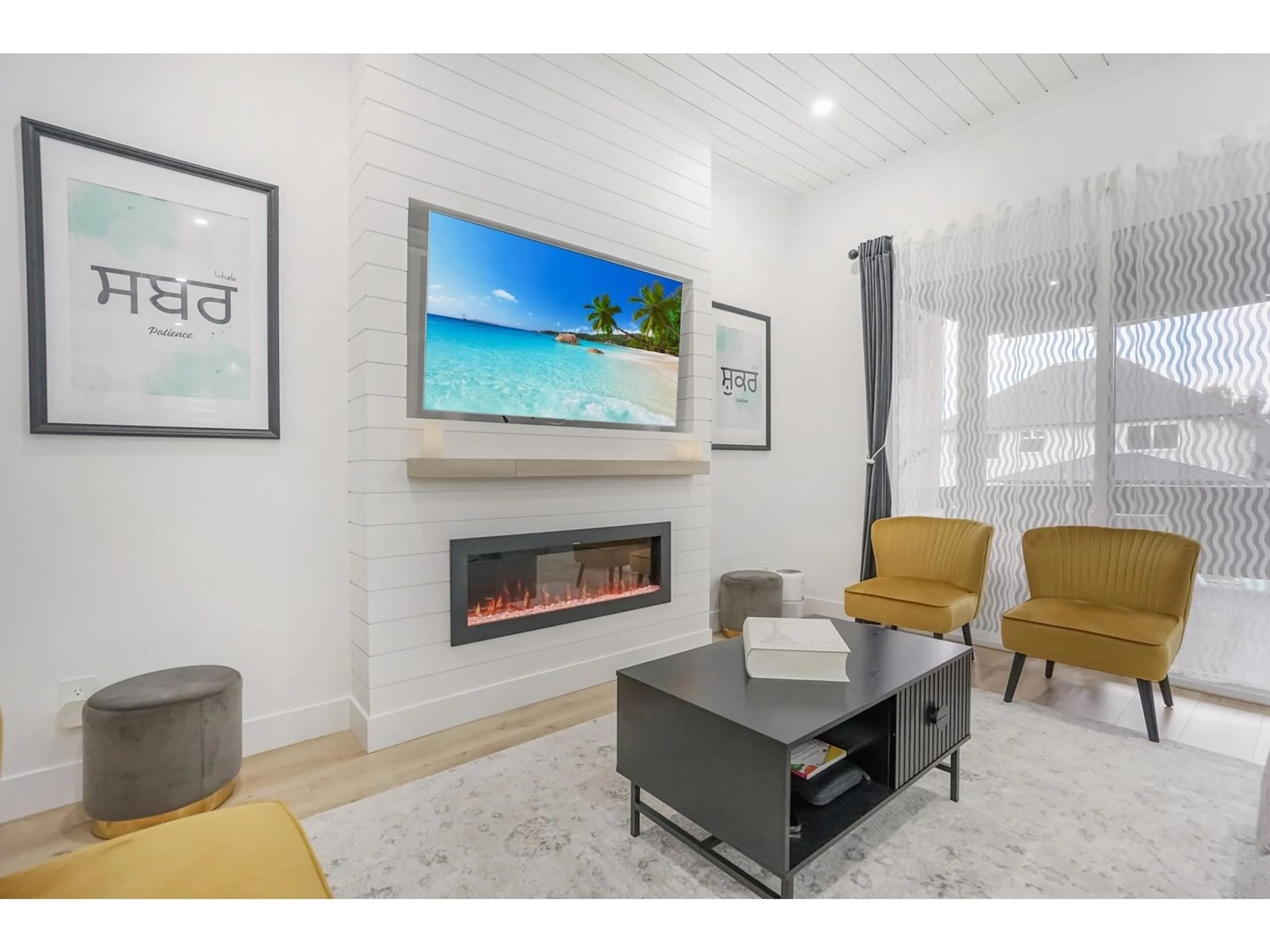 Home theater for 2581 TERMINAL, Abbotsford British Columbia V4X0C4