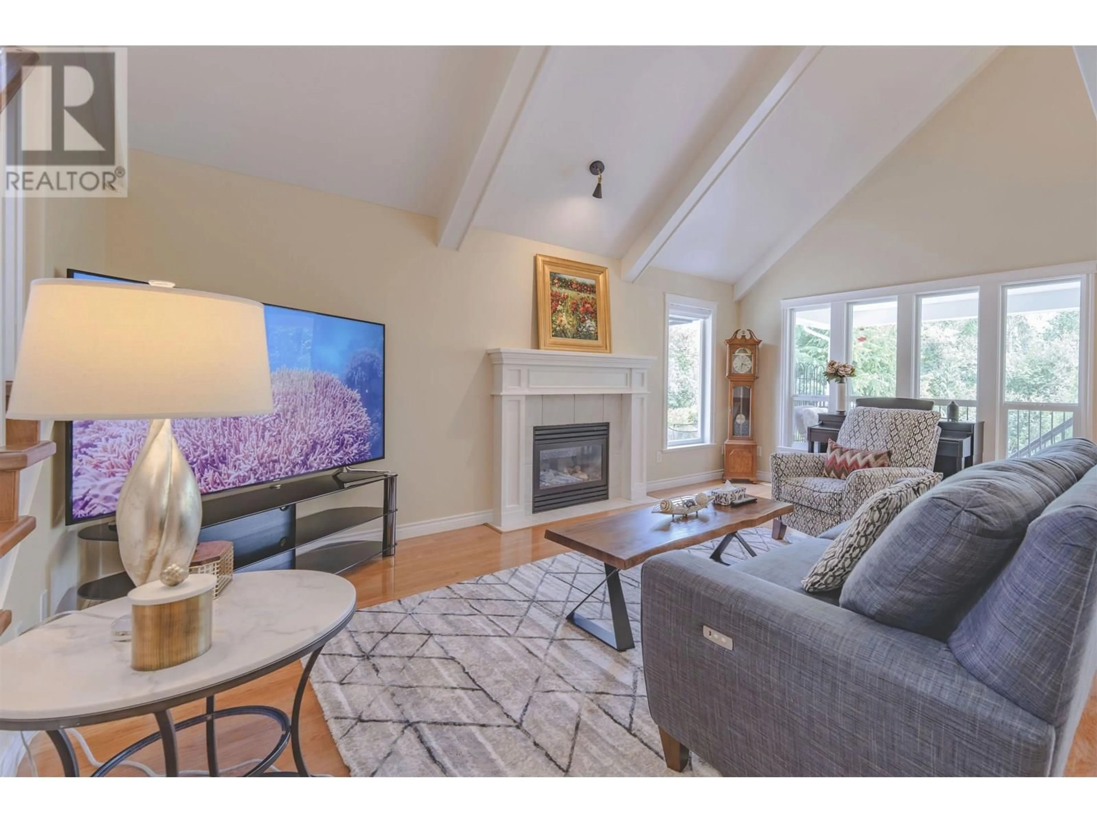 Living room with furniture, unknown for 23766 110 AVENUE, Maple Ridge British Columbia V2W1E7