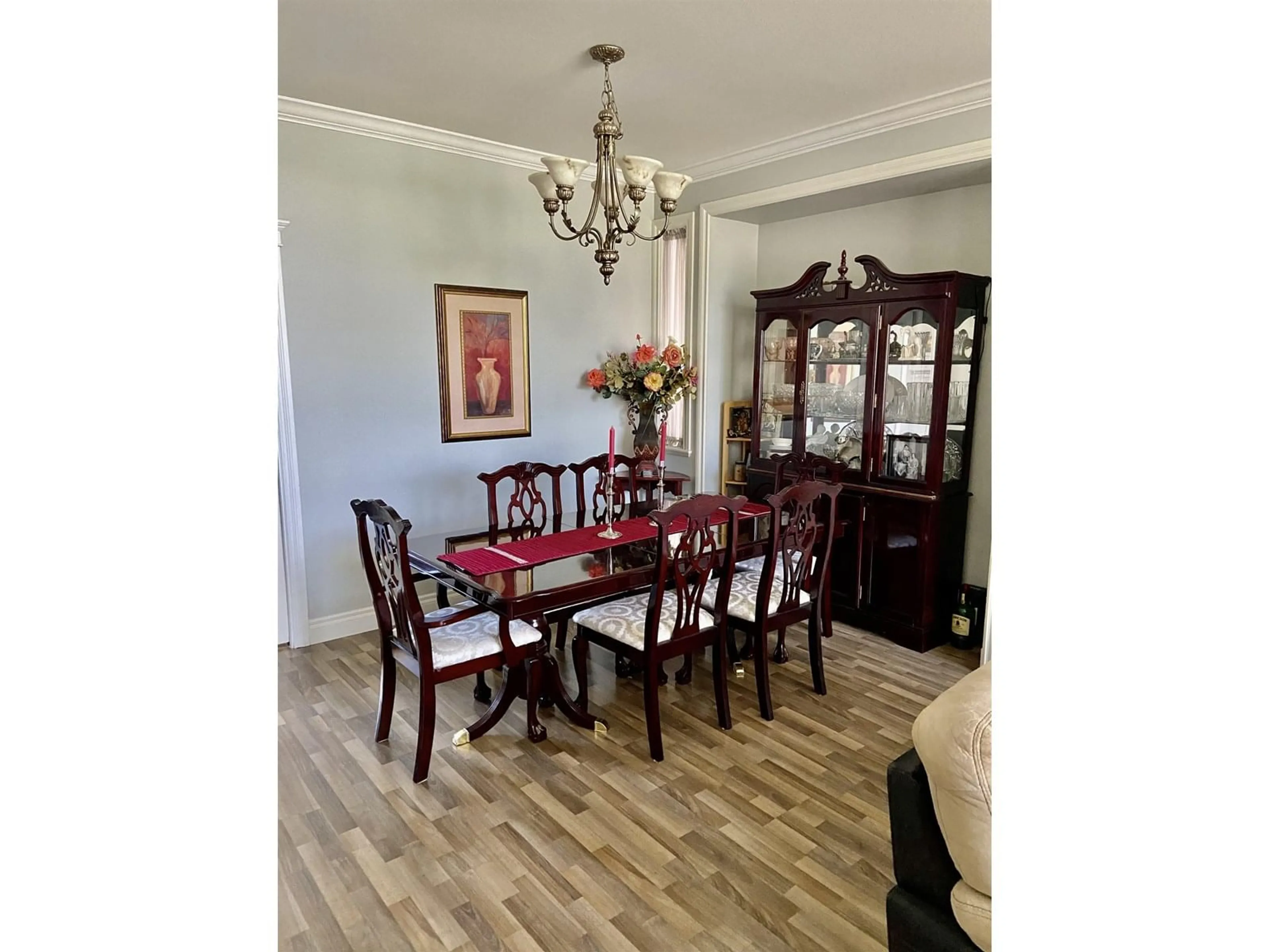 Dining room, wood/laminate floor for 16072 96A, Surrey British Columbia V4N3K8